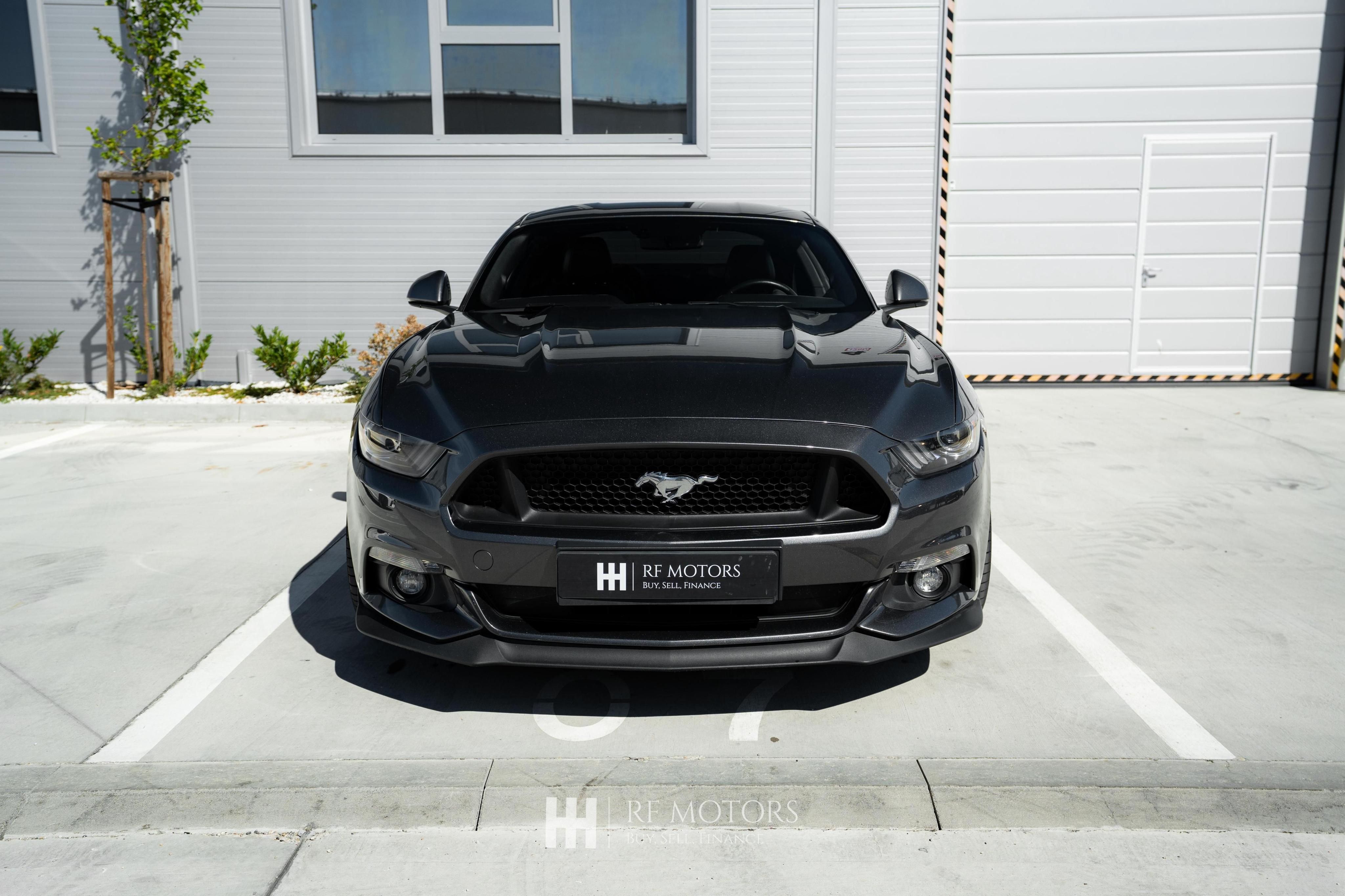 Ford Mustang - fotka 5