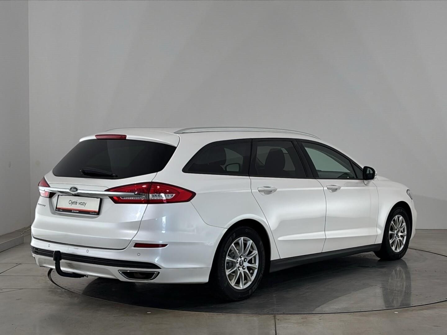 Ford Mondeo, 2.0 EcoBlue / 140 kW AT - fotka 2