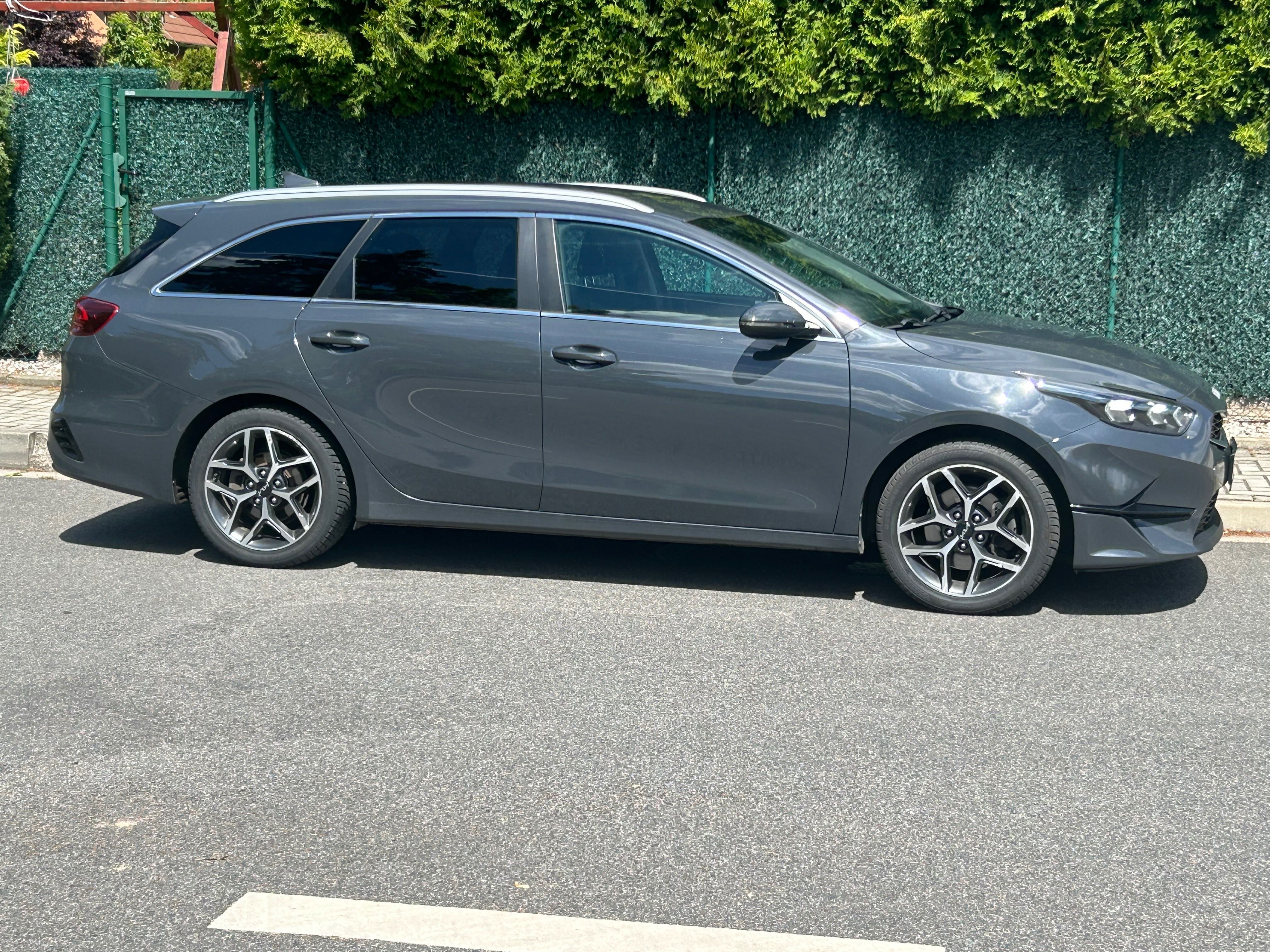 Kia Cee´d, 1.5 T-GDi 118kw DCT TOP ČR 1m - fotka 6