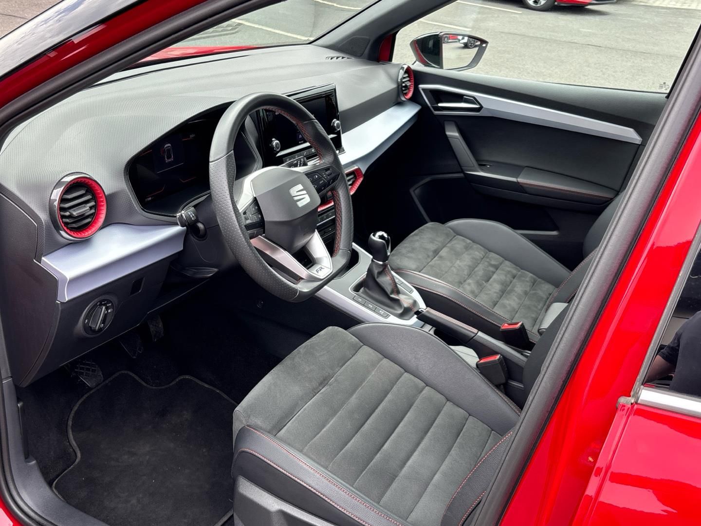 Seat Arona, 1.0 TSI / 81 kW FR - fotka 6