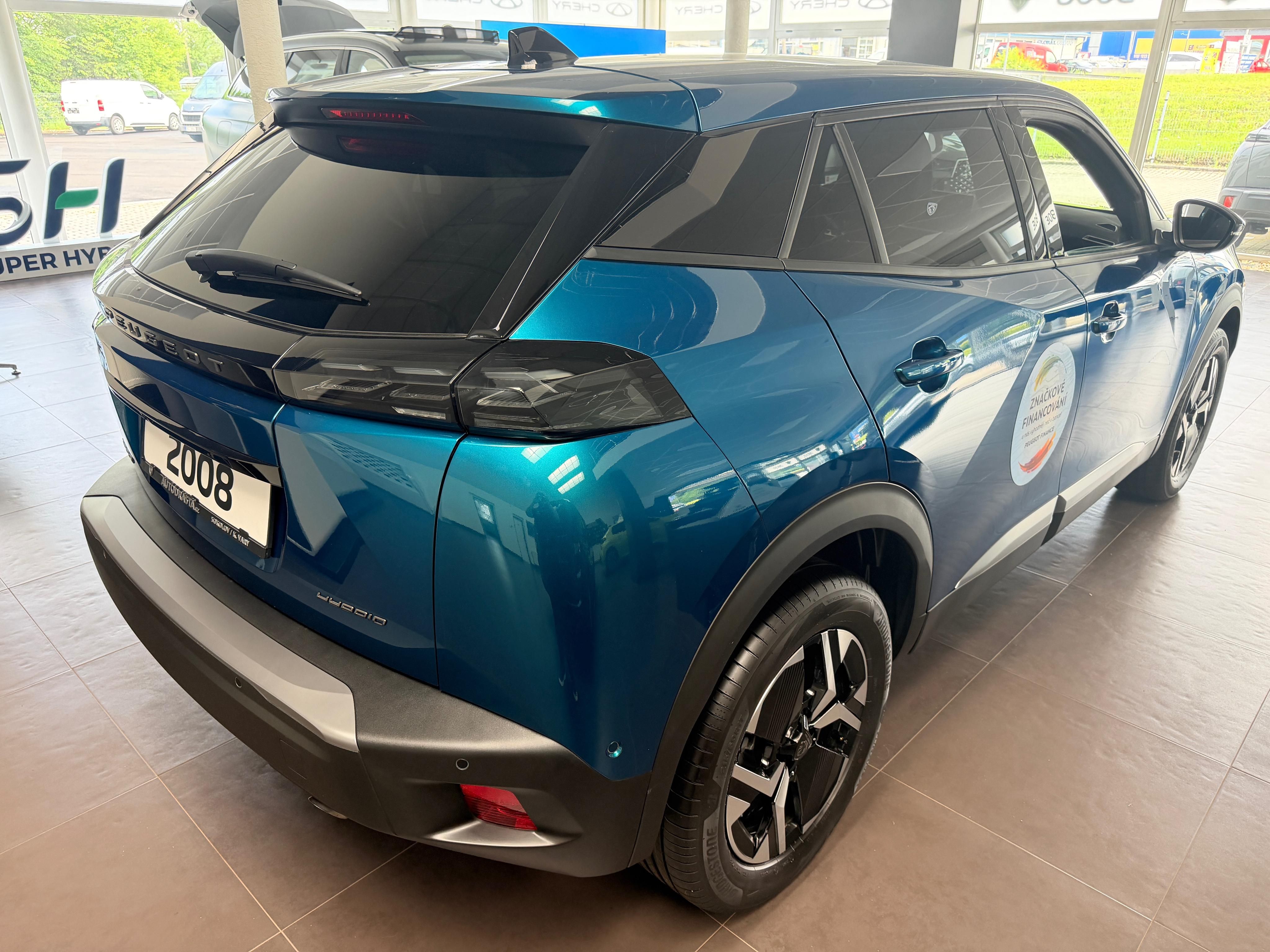Peugeot 2008, ALLURE Hybrid 110 e-DCS6 - fotka 4