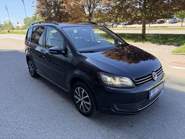 1.4 TSI, DSG, Panorama, Xenony
