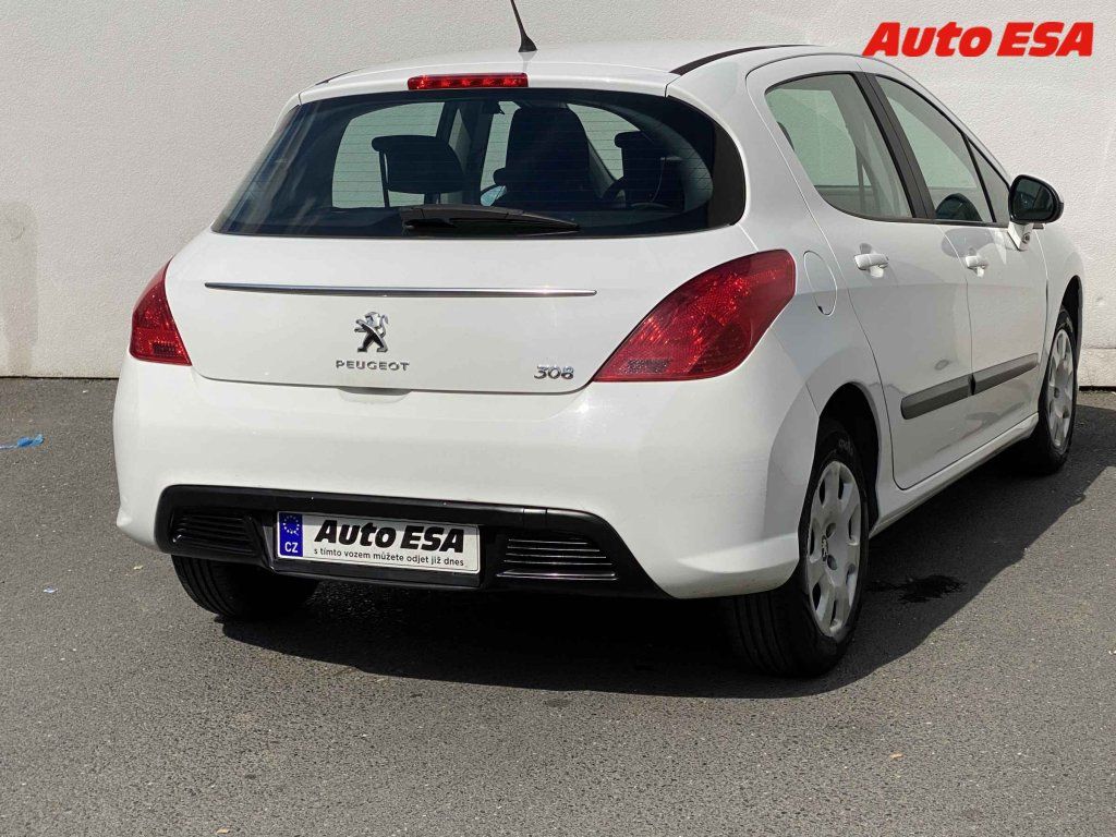 Peugeot 308, 1.4i,ČR,servis.kniha,AC - fotka 4
