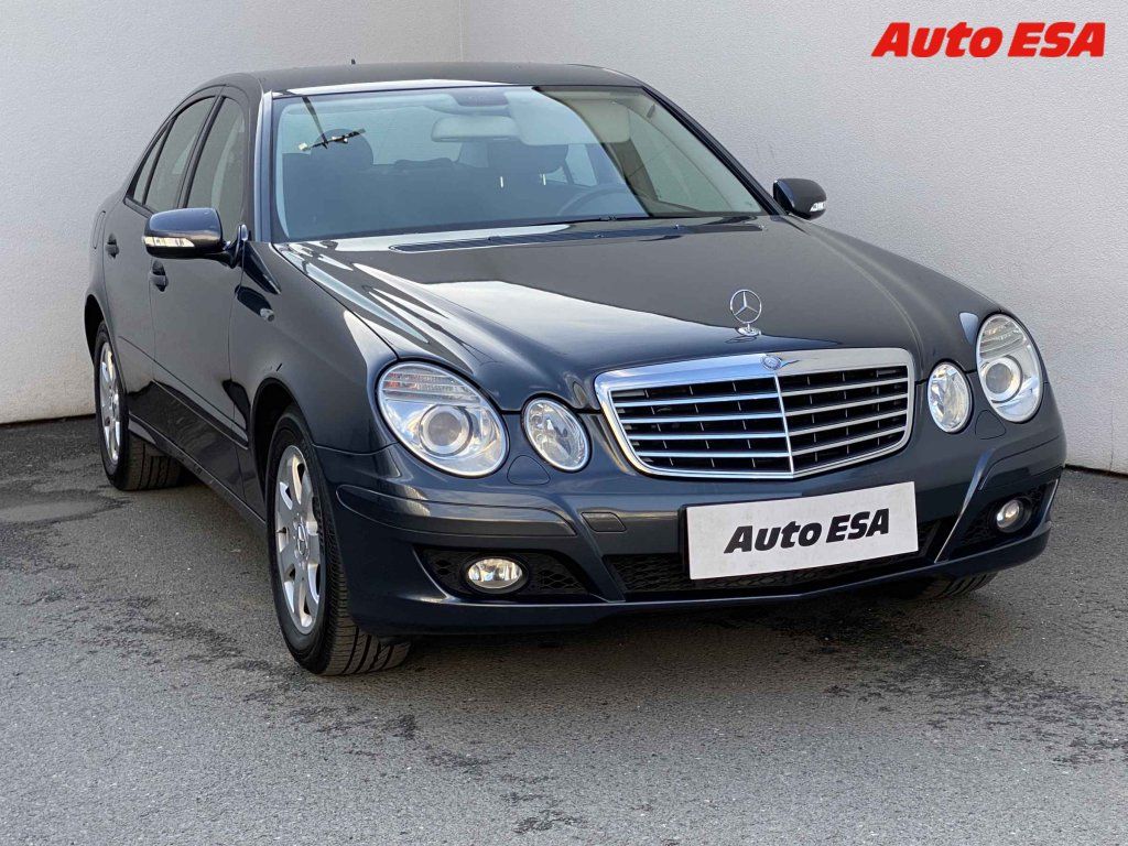 Mercedes-Benz Třídy E, 1.8 E200