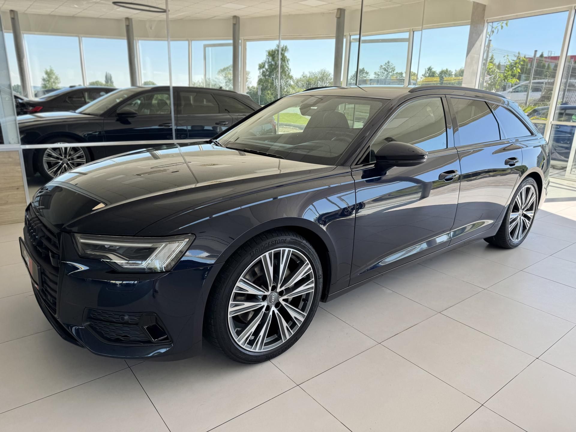 Audi A6, 50TDI Q*Vzduch*Webasto*Tažné - fotka 2