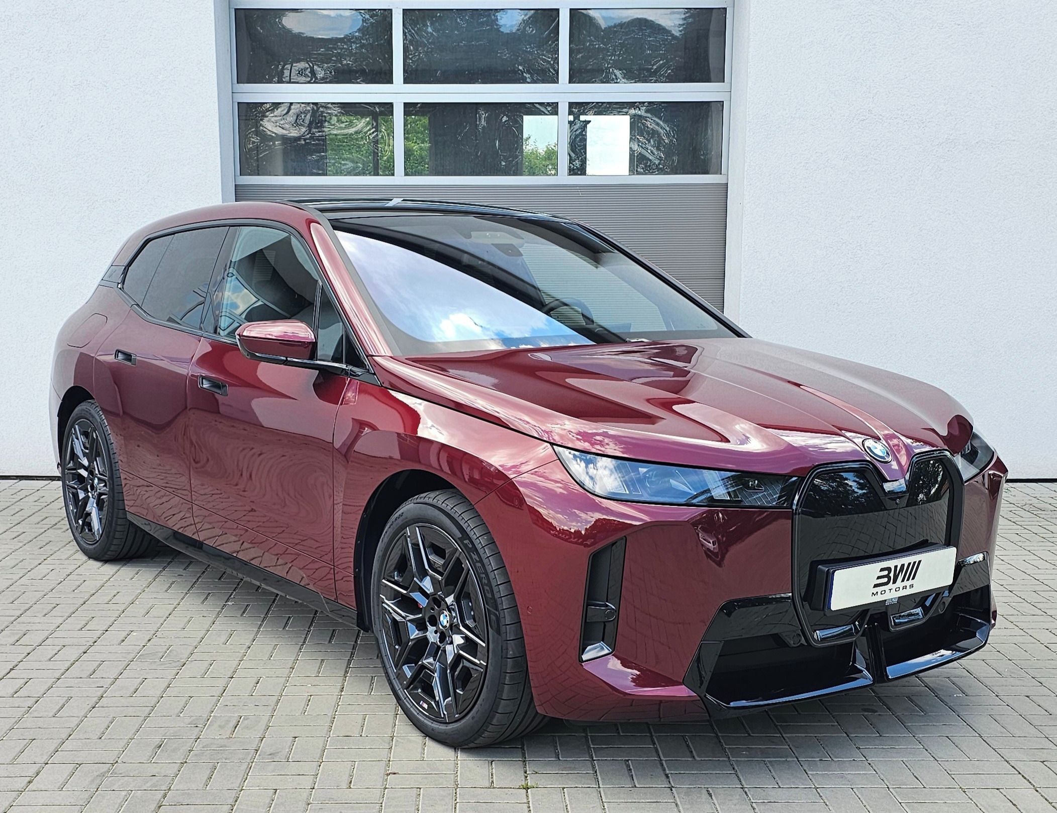 BMW iX, xDrive60, Maximální výbava - fotka 3