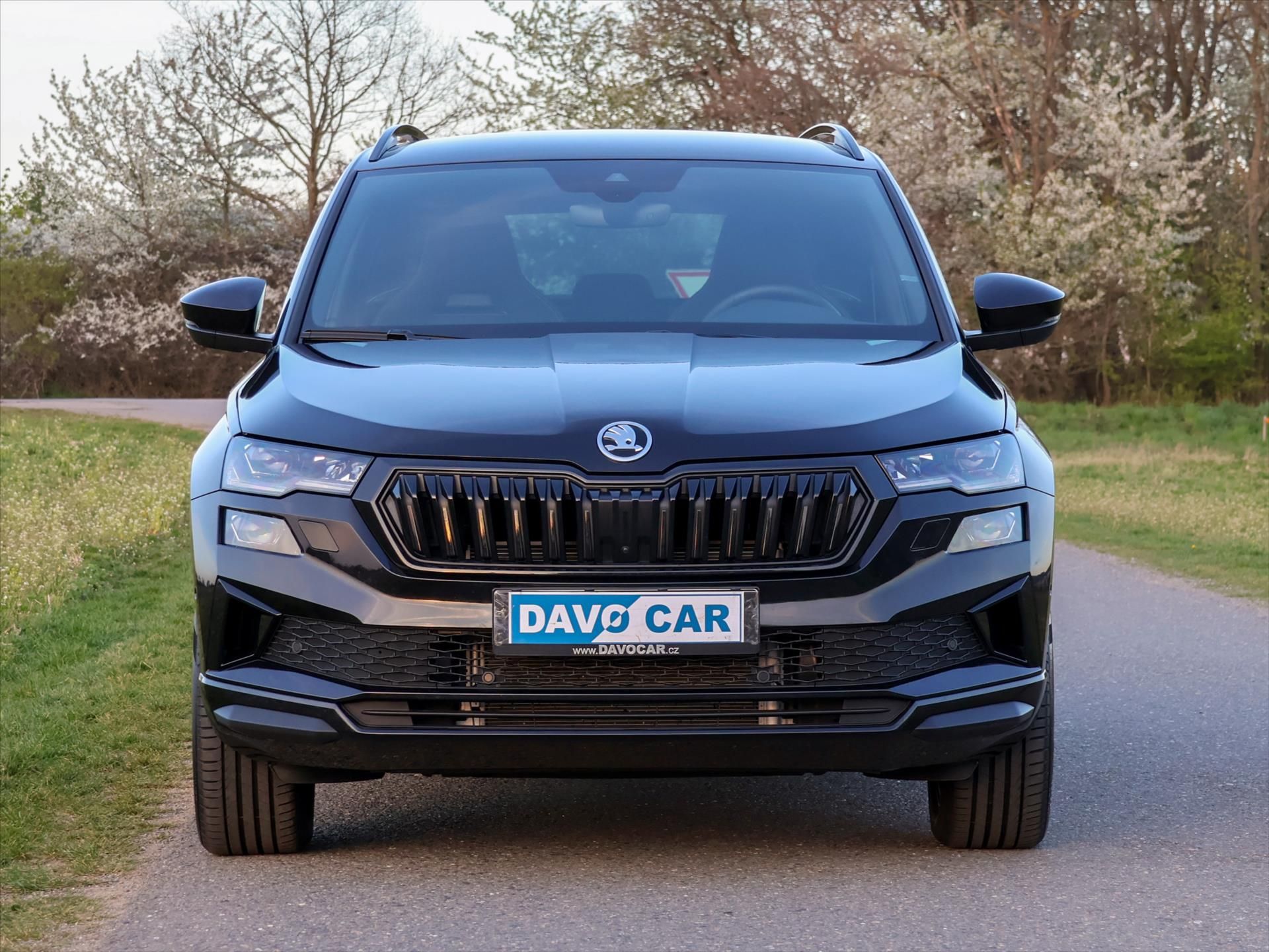 Škoda Karoq, 2,0 TDI 4x4 DSG Sportline DPH - fotka 2