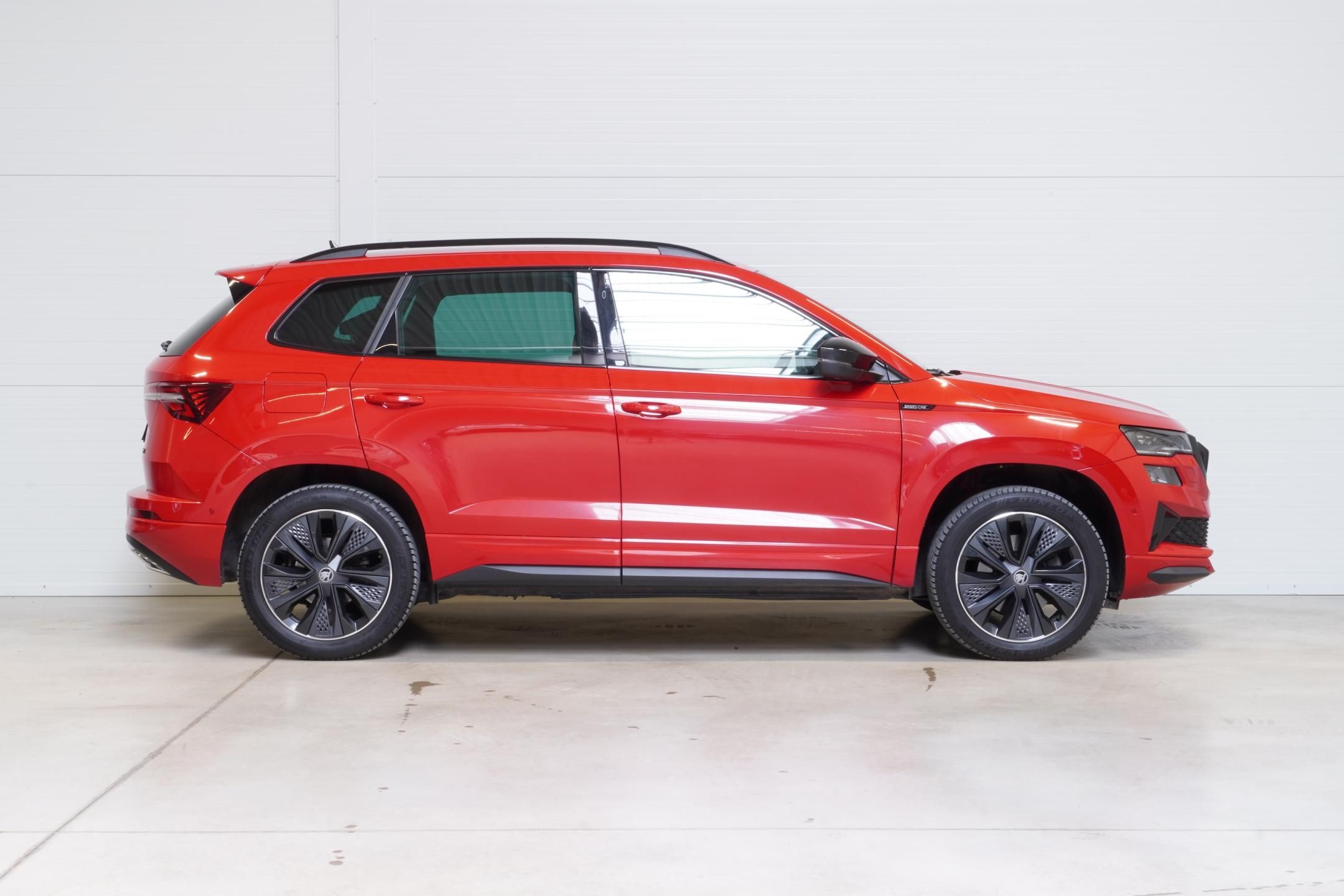 Škoda Karoq, 2.0TDI110kW,Sportline,ČR,1.MAJ - fotka 4