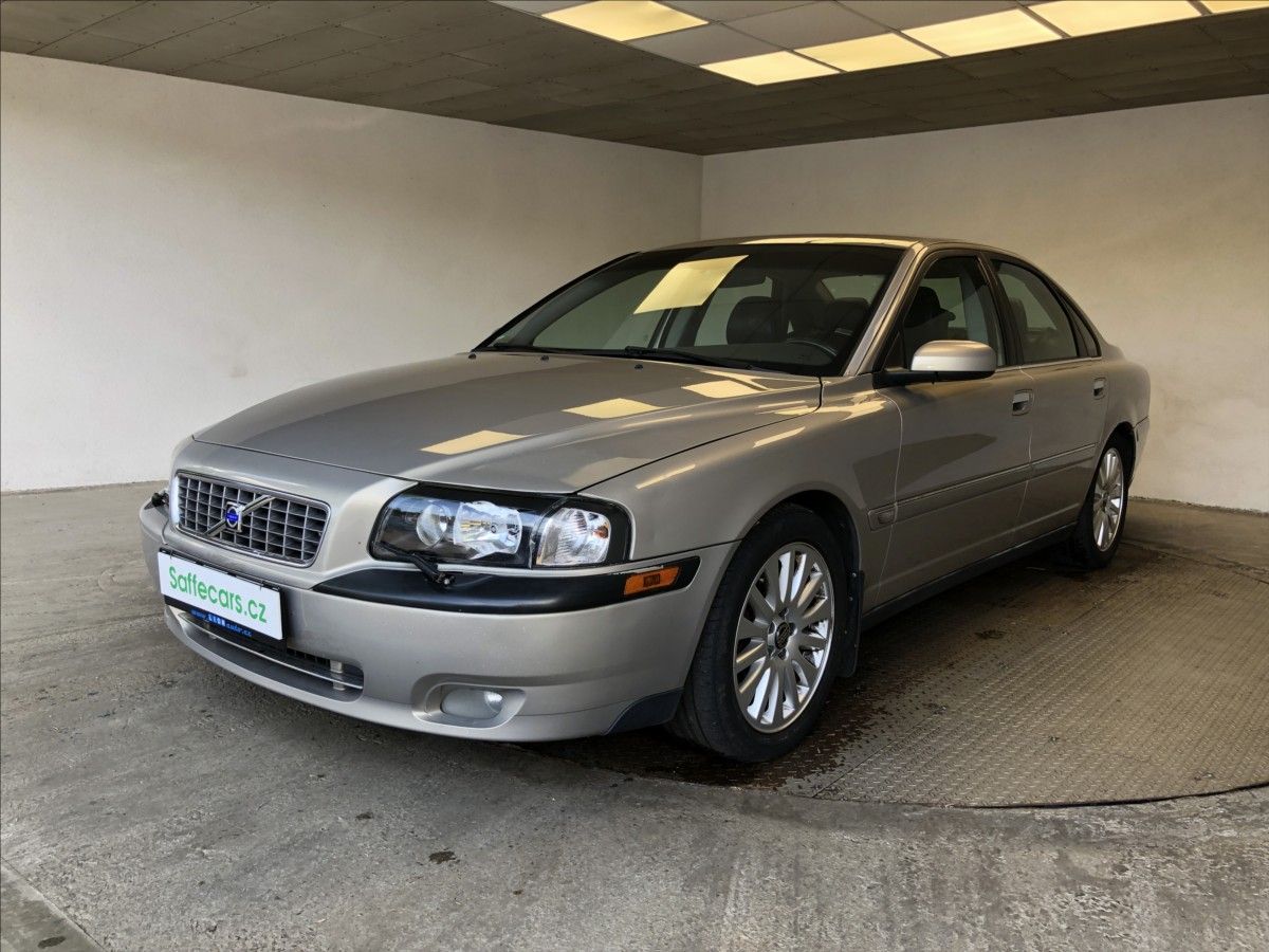Volvo S80, 2,4 D5 AUTOMAT - fotka 3