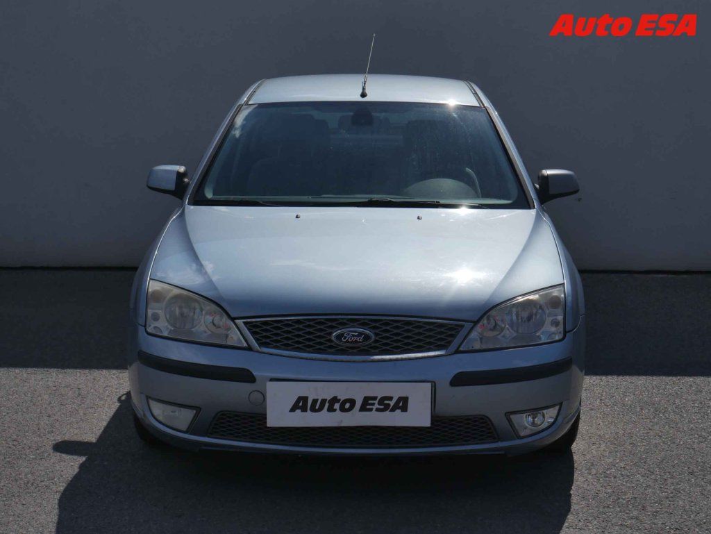 Ford Mondeo, 1.8i,ČR - fotka 2
