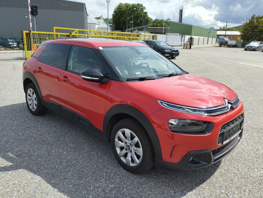 Citroën C4 Cactus, 1,2 - Shine - Panorama - fotka 2