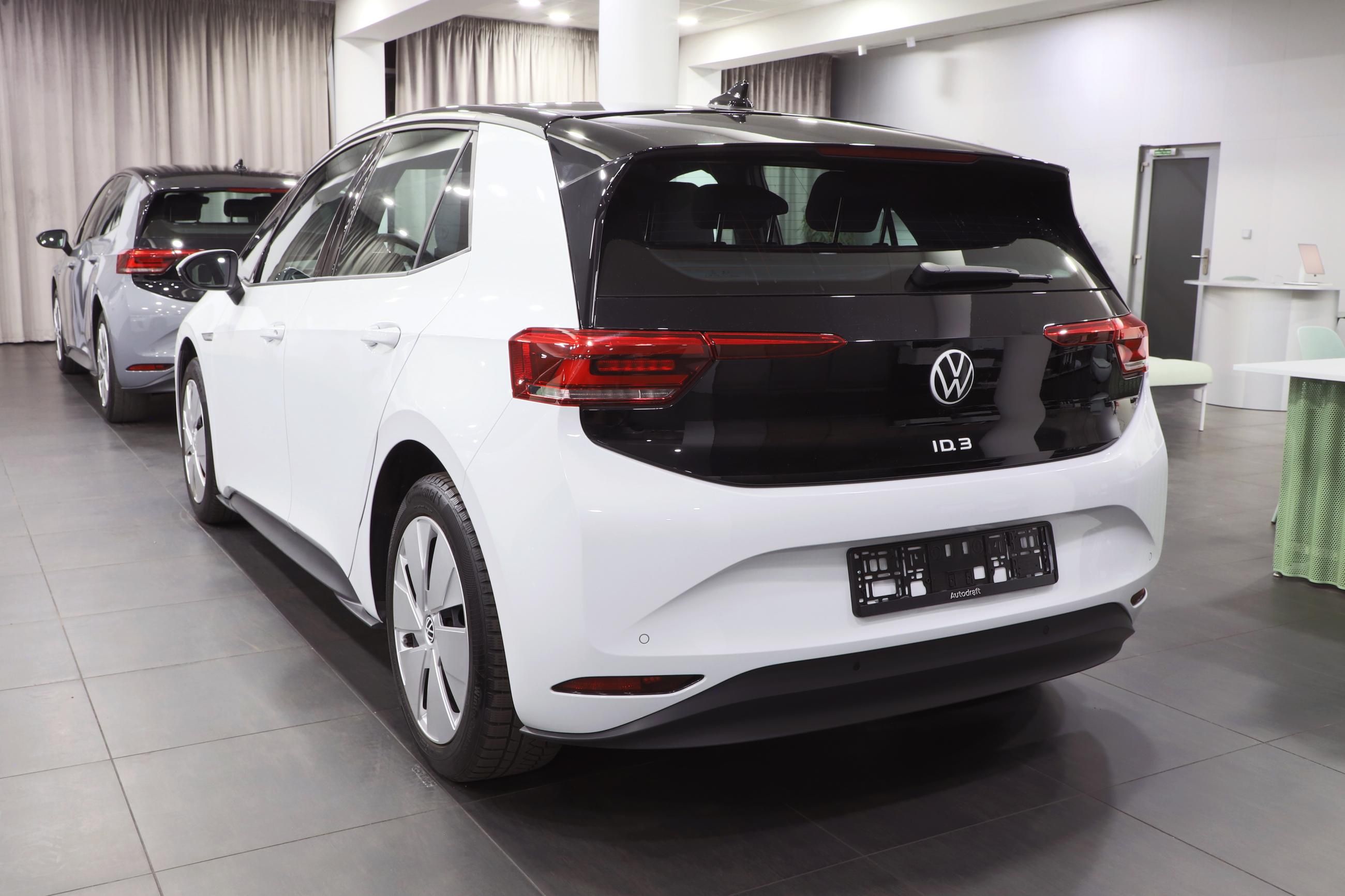 Volkswagen ID.3, ID.3 Pro 150kW / 2x sada 18'' - fotka 5