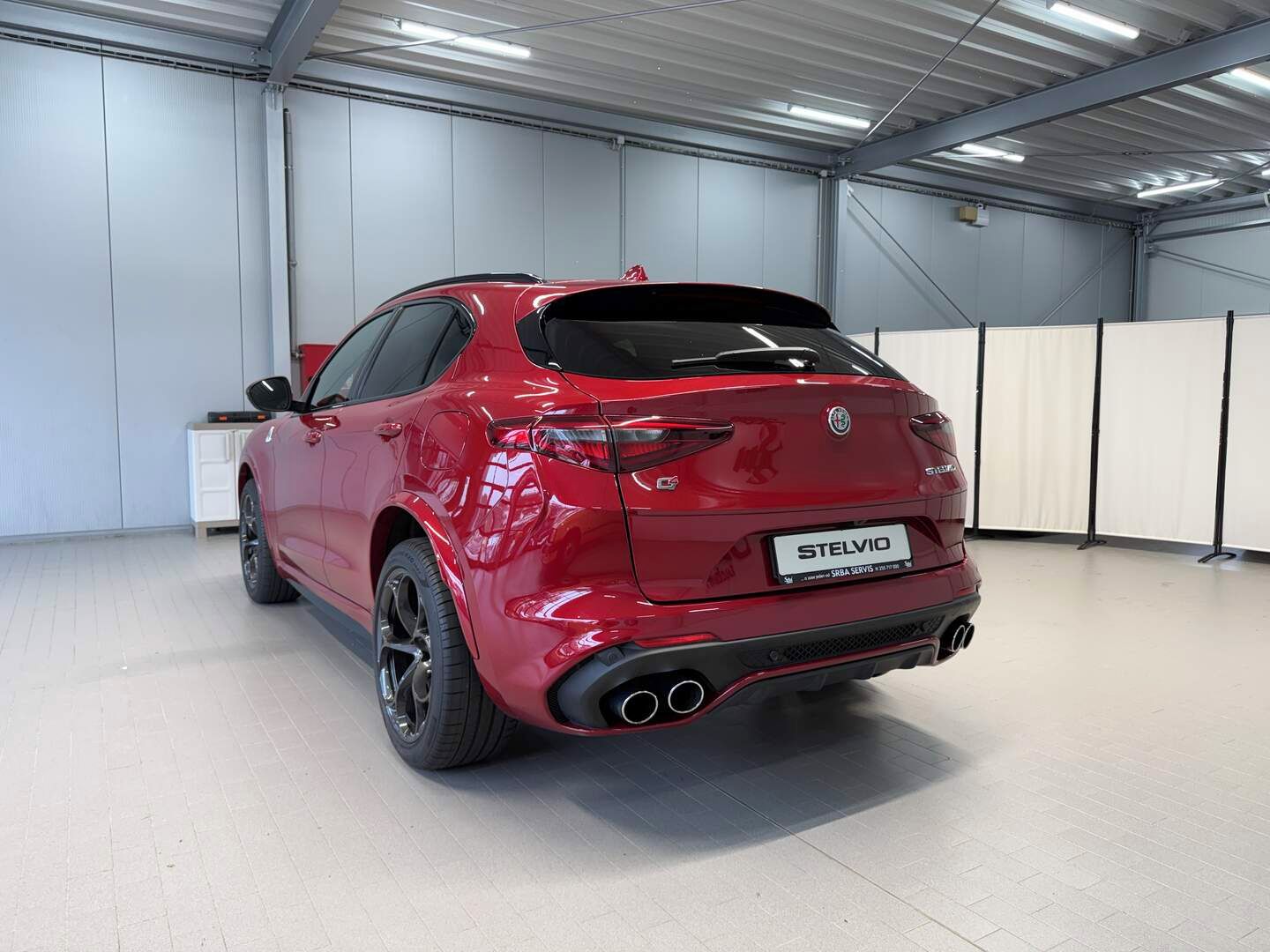 Alfa Romeo Stelvio, 2.9T V6 8AT 510k Q4 QUADRIFOGL - fotka 3