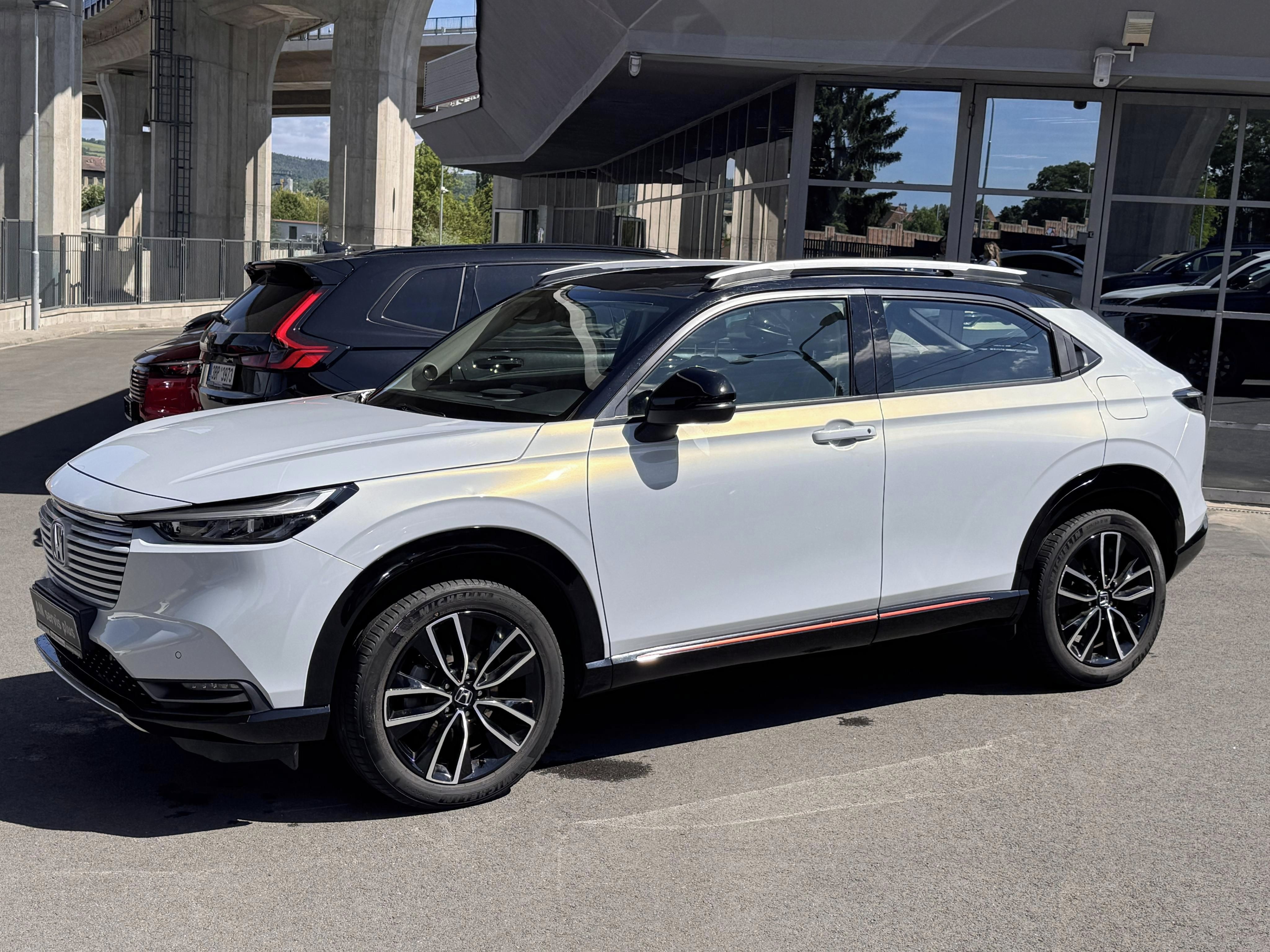 Honda HR-V, 1.5e:HEV Advance Style - fotka 2