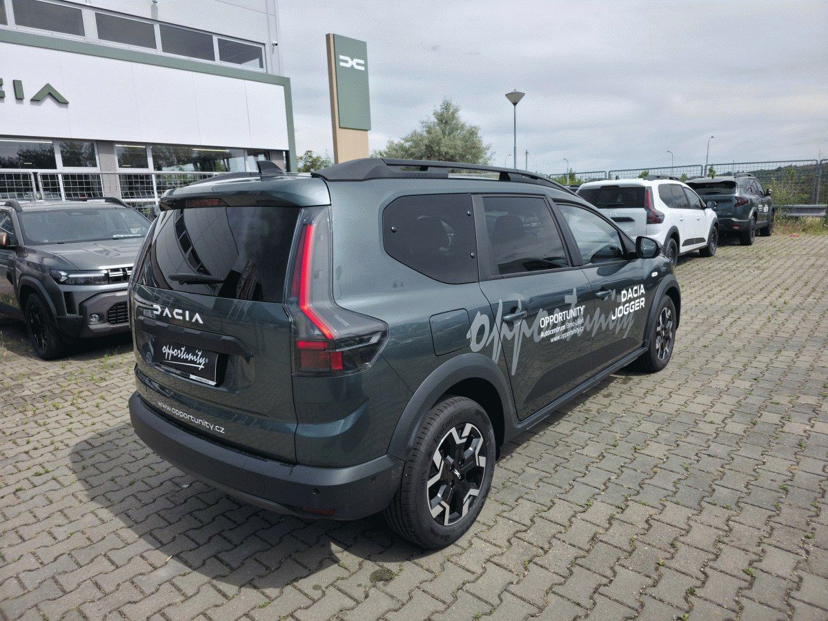 Dacia Jogger, Journey TCe 110 7 míst - fotka 2