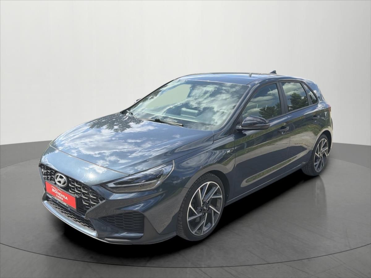 Hyundai i30, 1,5 1.5 T-GDI MildH Family DCT - fotka 3