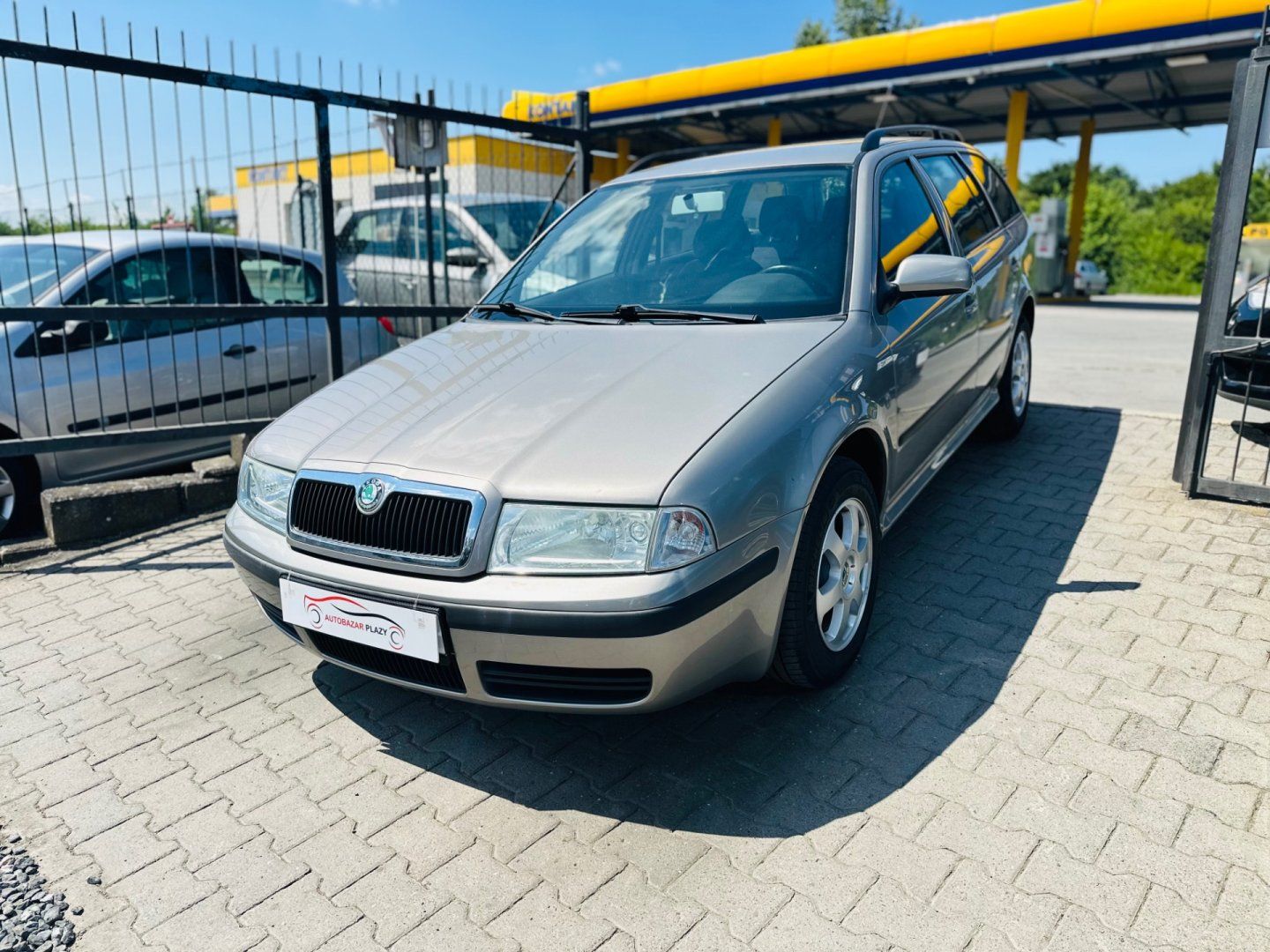 Škoda Octavia, 1.9TDi GARANCE KM - fotka 2