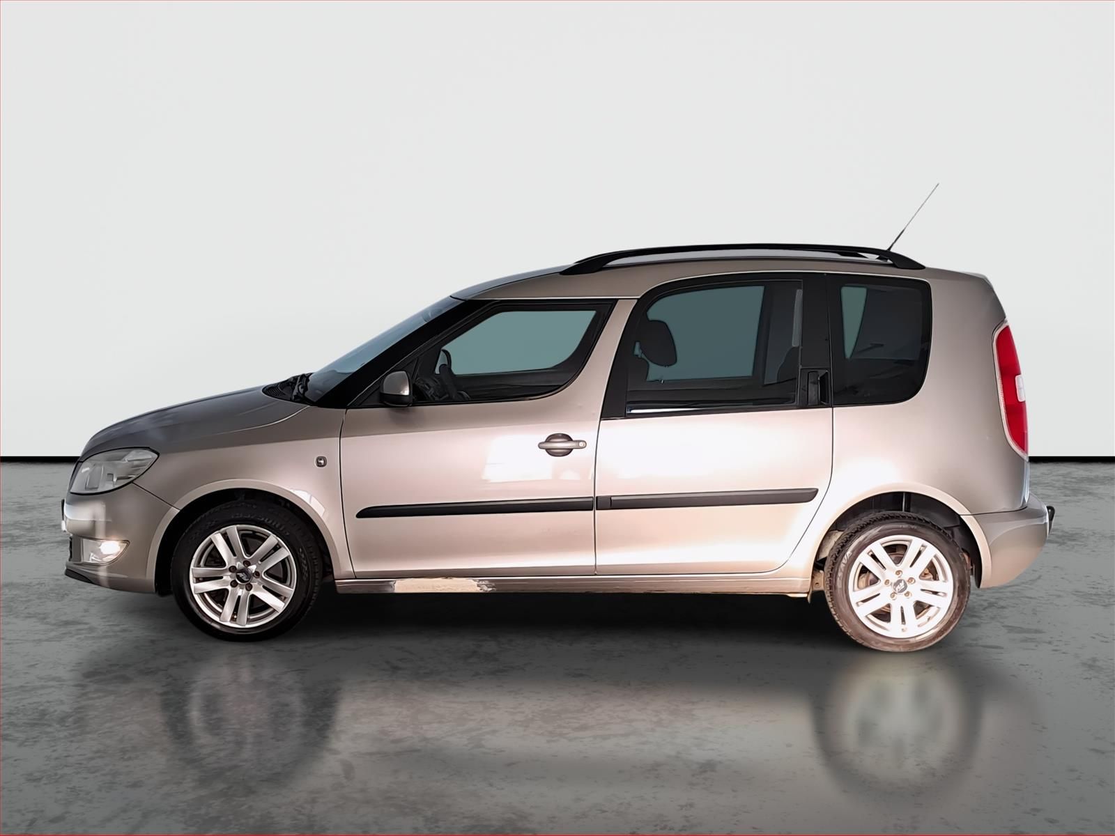Škoda Roomster, 1.6 TDI, Tažné - fotka 3