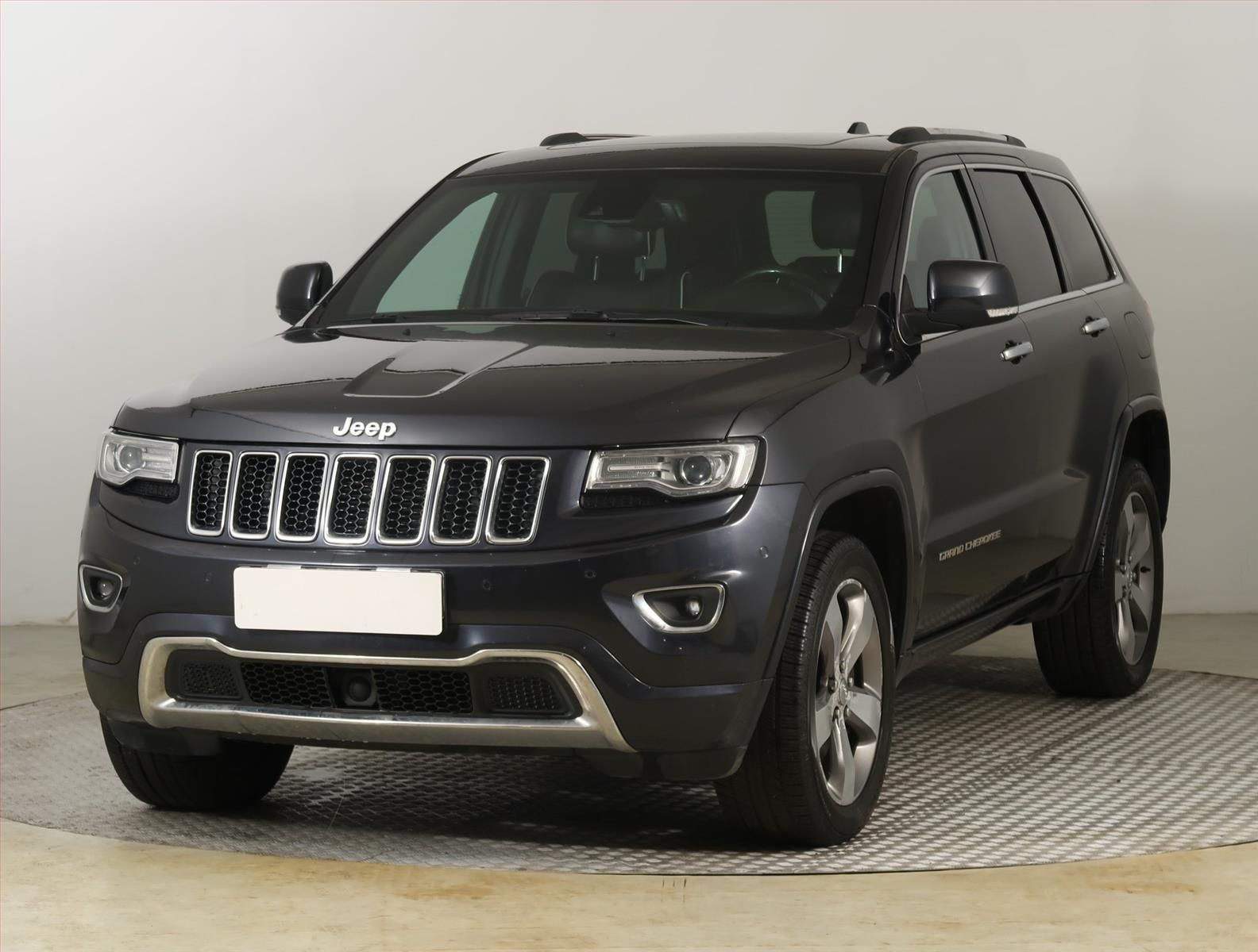 Jeep Grand Cherokee, 3.0 CRD, Overland, 4X4 - fotka 2