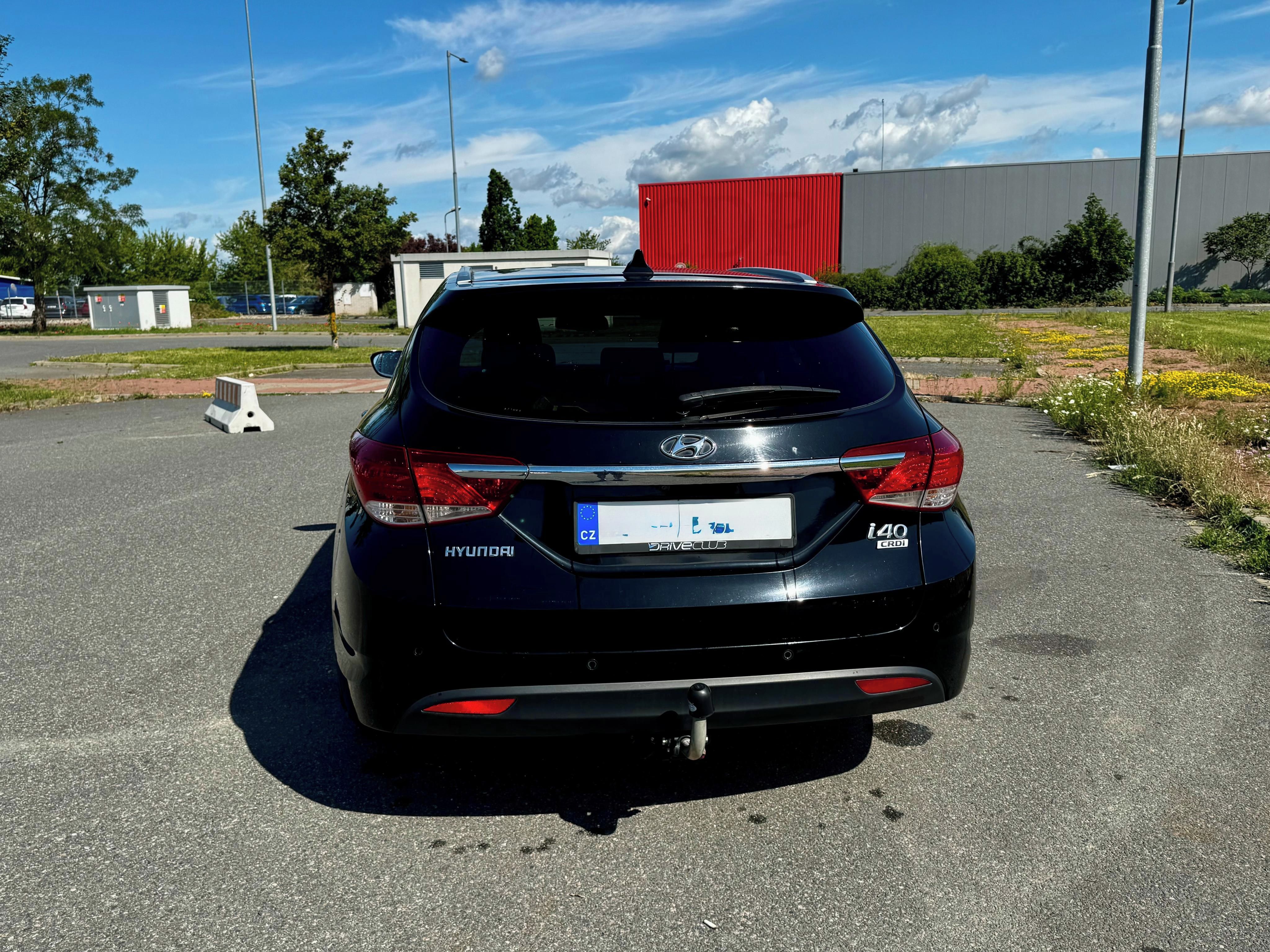 Hyundai i40, 1.7 CRDi 100kW Automat, 1.maj - fotka 4