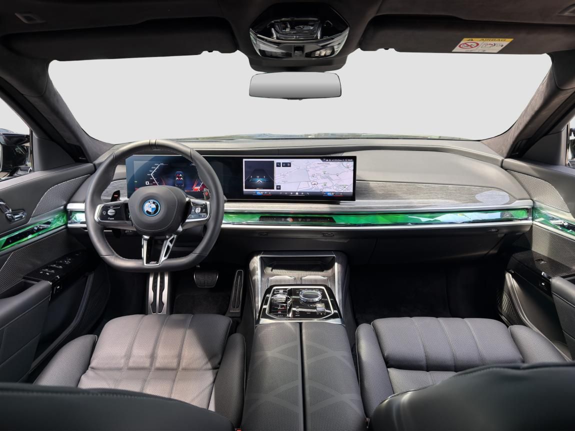 BMW Řada 7, M760e xDrive Sedan - fotka 4