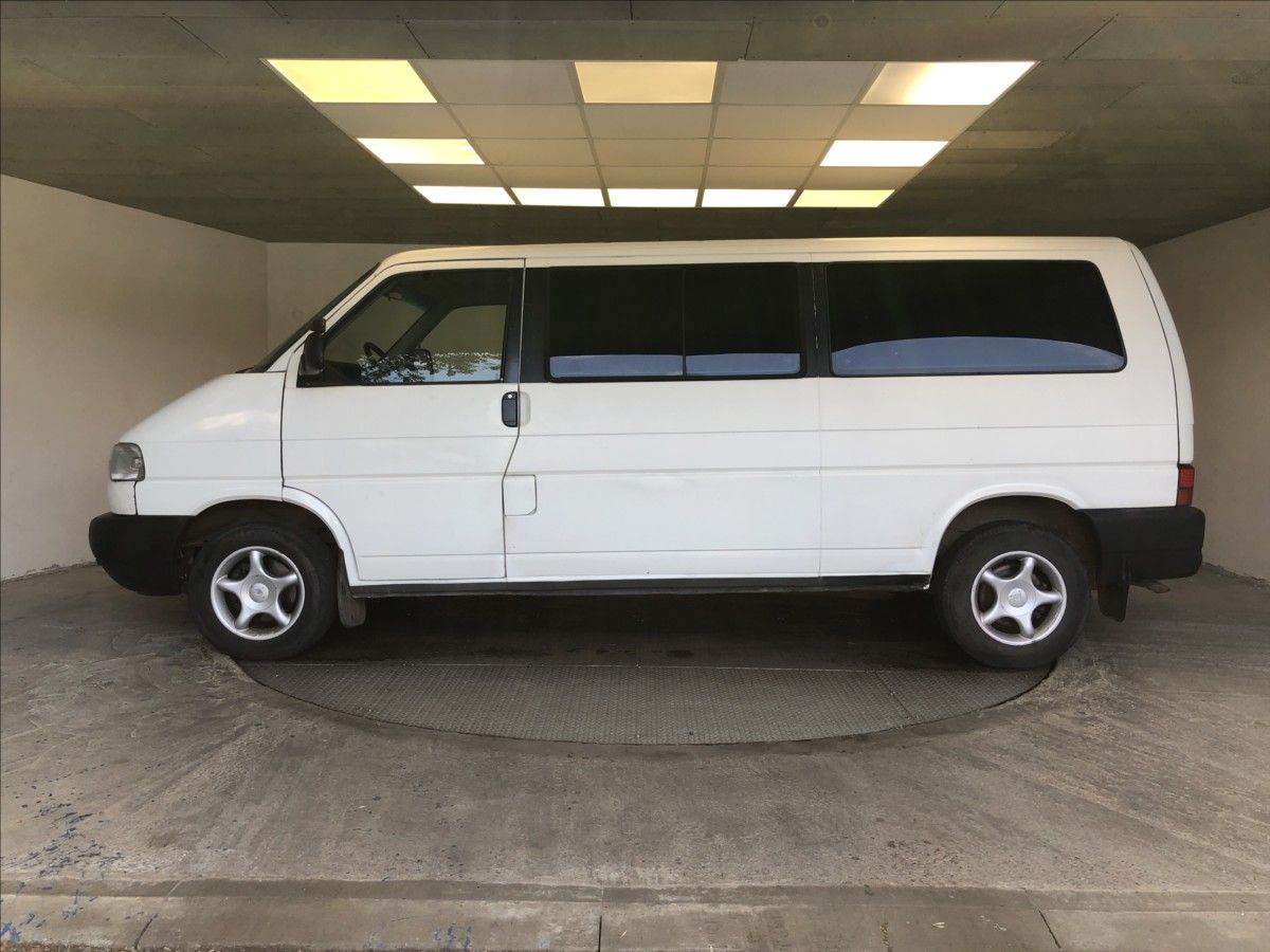 Volkswagen Transporter, 2,5 TDI - fotka 4