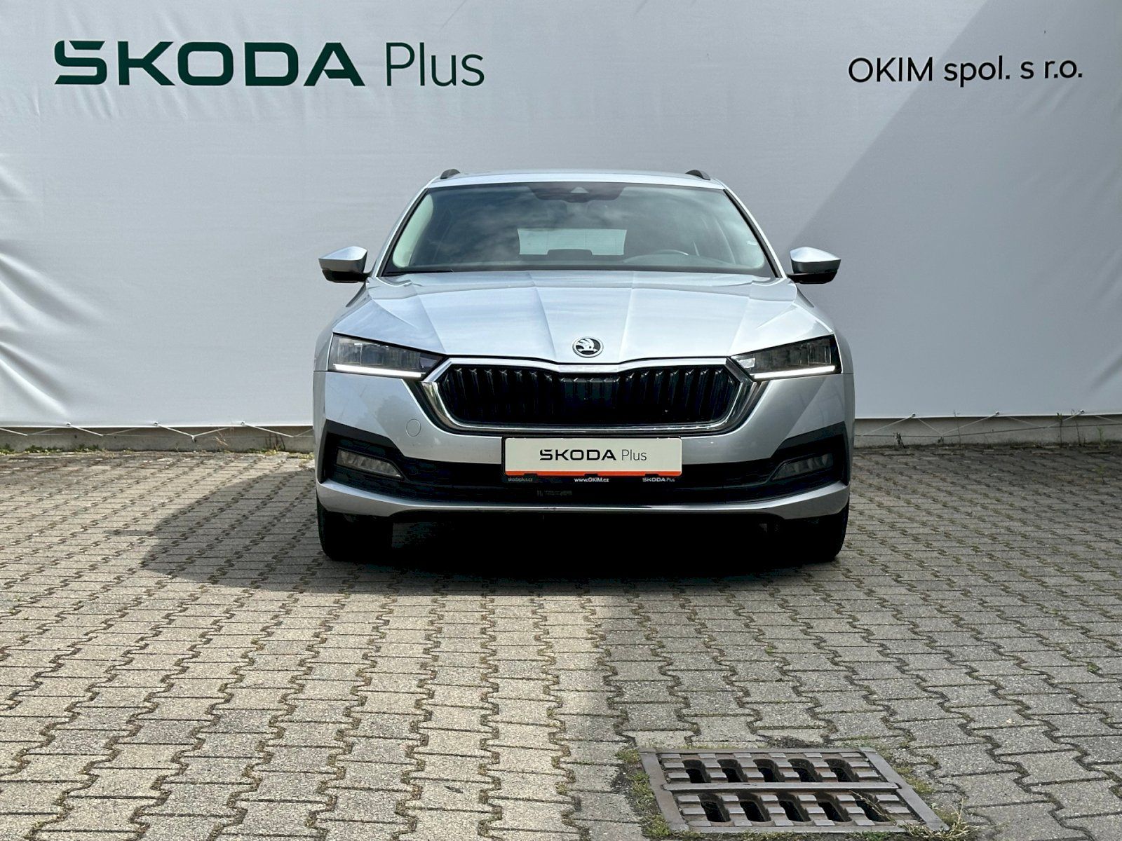 Škoda Octavia, 2.0 TDI 85kW Ambition Combi - fotka 4