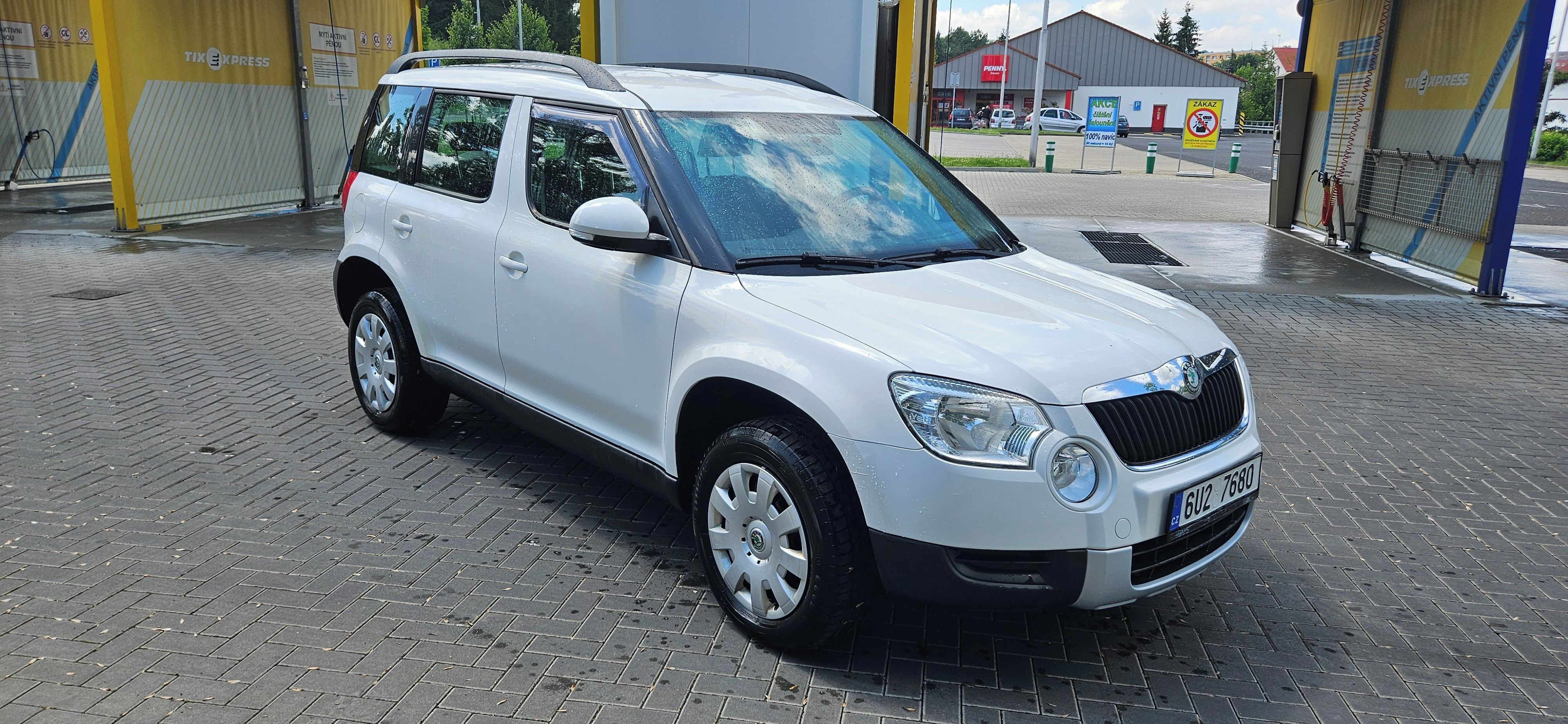 Škoda Yeti, 2,0 TDI 4x4, 81 kw, man. - fotka 2