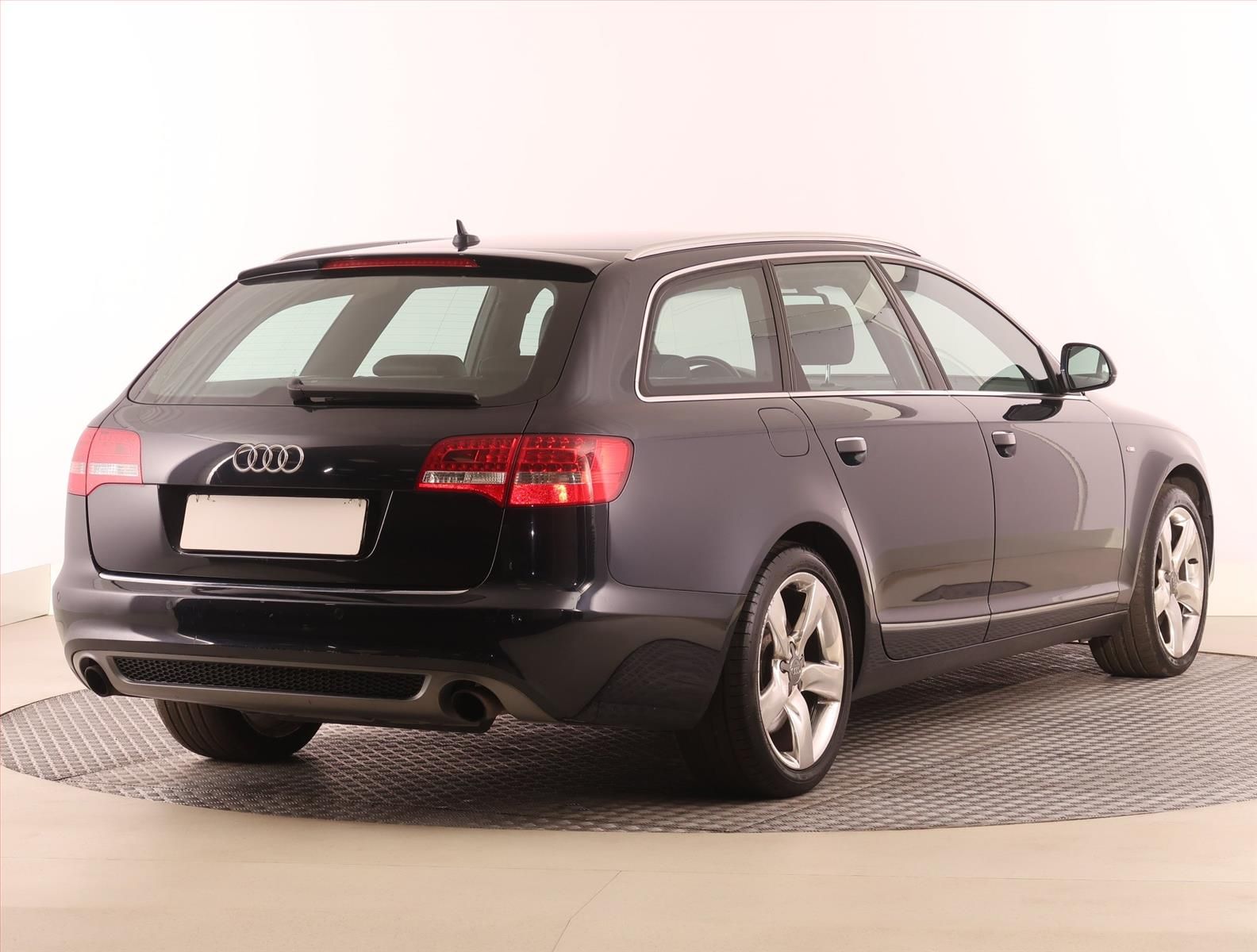 Audi A6, 3.0 TFSI, 4X4, Automat - fotka 5