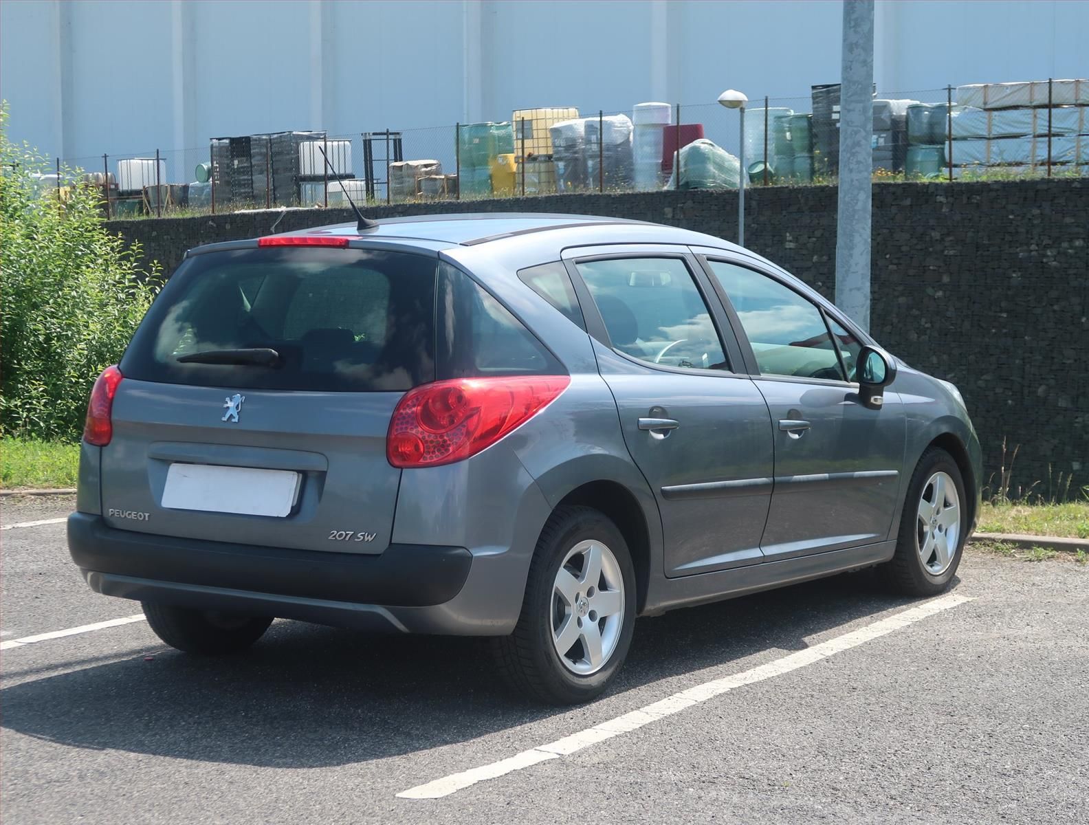Peugeot 207, 1.4 VTi, po STK, servisované - fotka 5