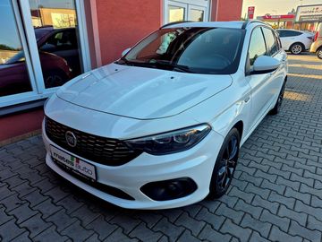 1.4 T-JET 88kw Lounge