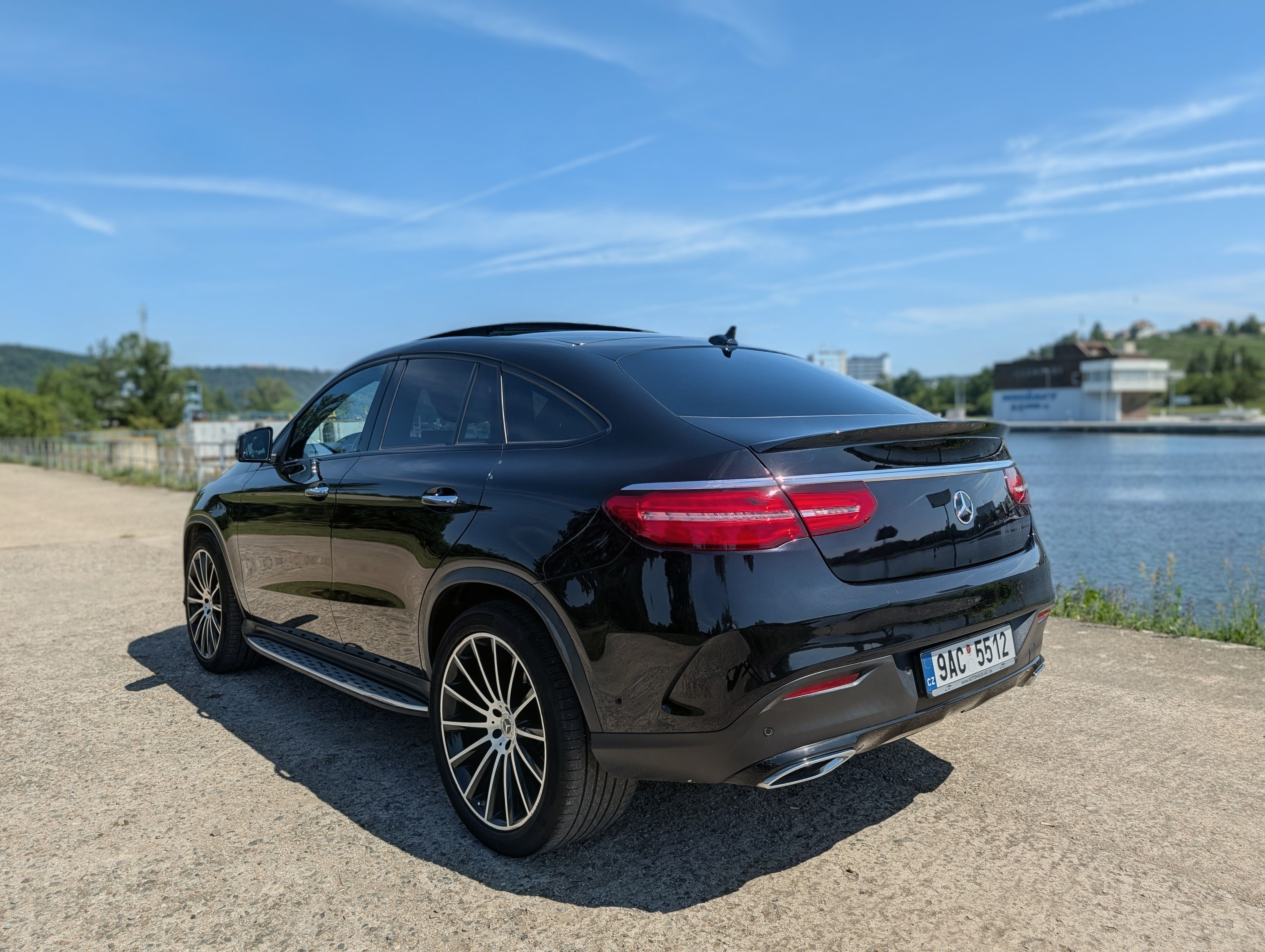 Mercedes-Benz GLE, 350d, AMG, 4Motion, coupe - fotka 4
