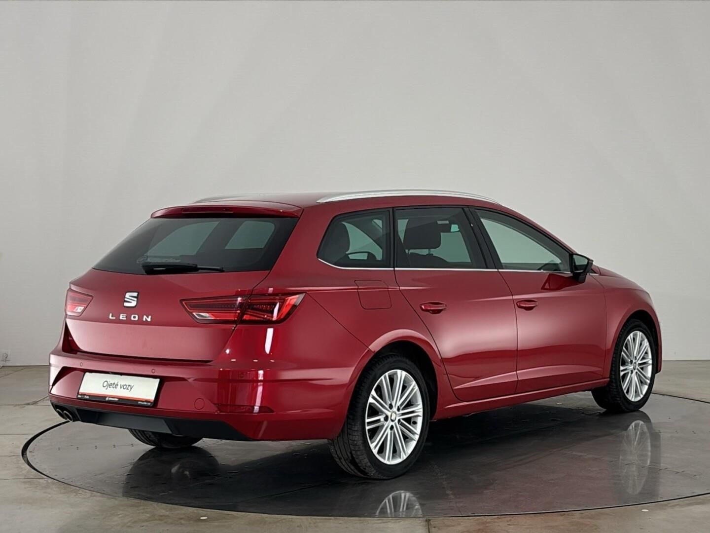 Seat Leon, 1.5 TSI / 96 kW Xcellence - fotka 2