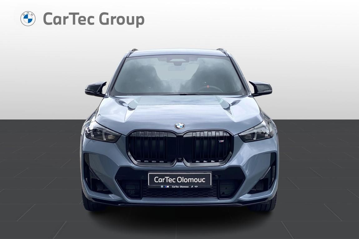 BMW X1, M35i xDrive - fotka 4