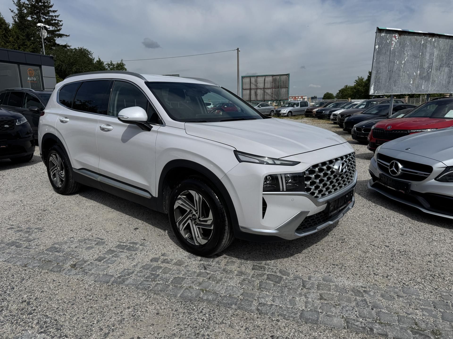 Hyundai Santa Fe, 2.2.CRDi, 4x4, AT, 7 - míst. - fotka 2