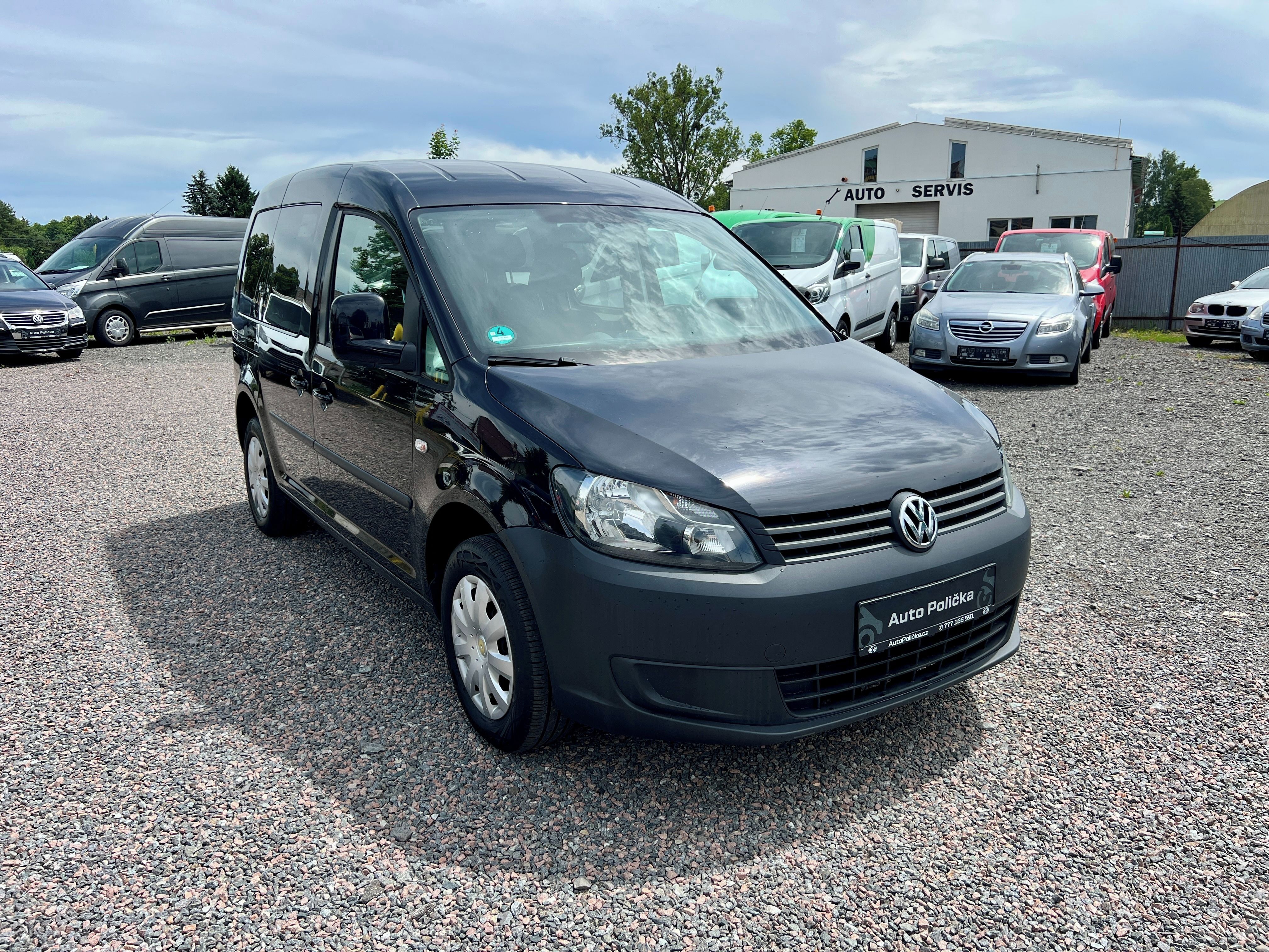Volkswagen Caddy, 1.6 TDI 75 kW DSG Super stav! - fotka 4