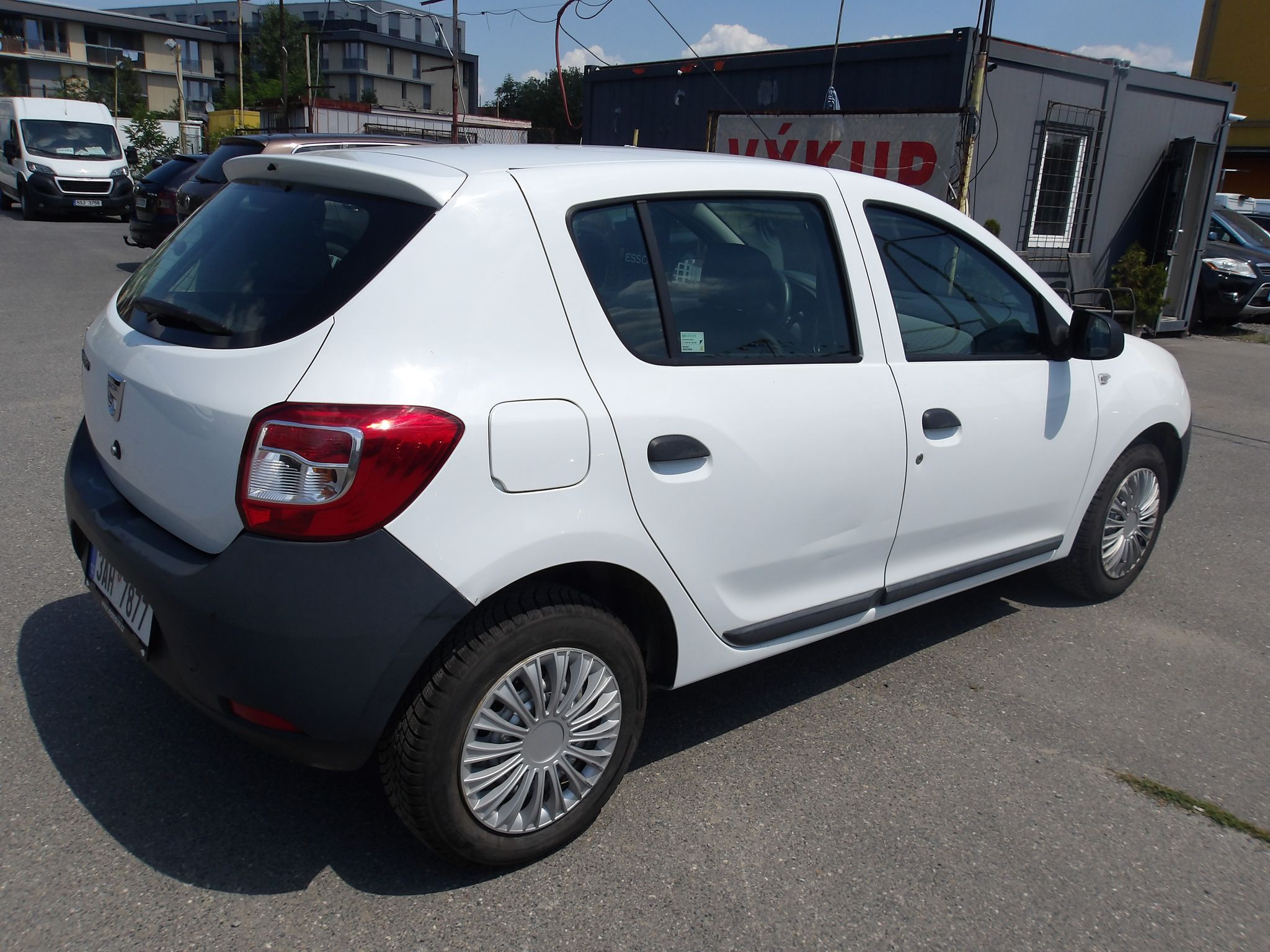 Dacia Sandero, 1,2i ČR NAJ.66000km !!! - fotka 5