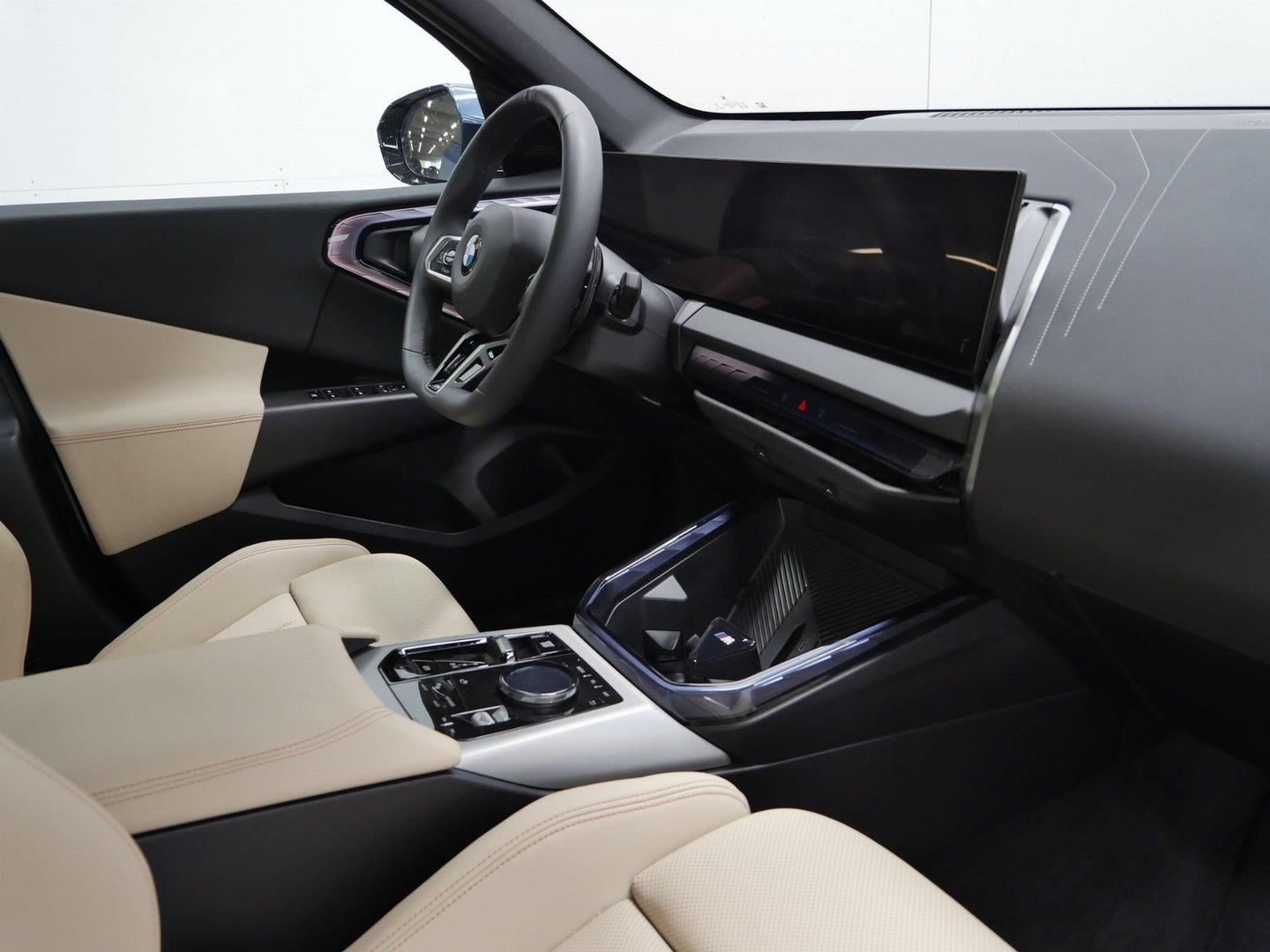 BMW X3, X3 20D xDrive Tažné Nezávislé - fotka 5