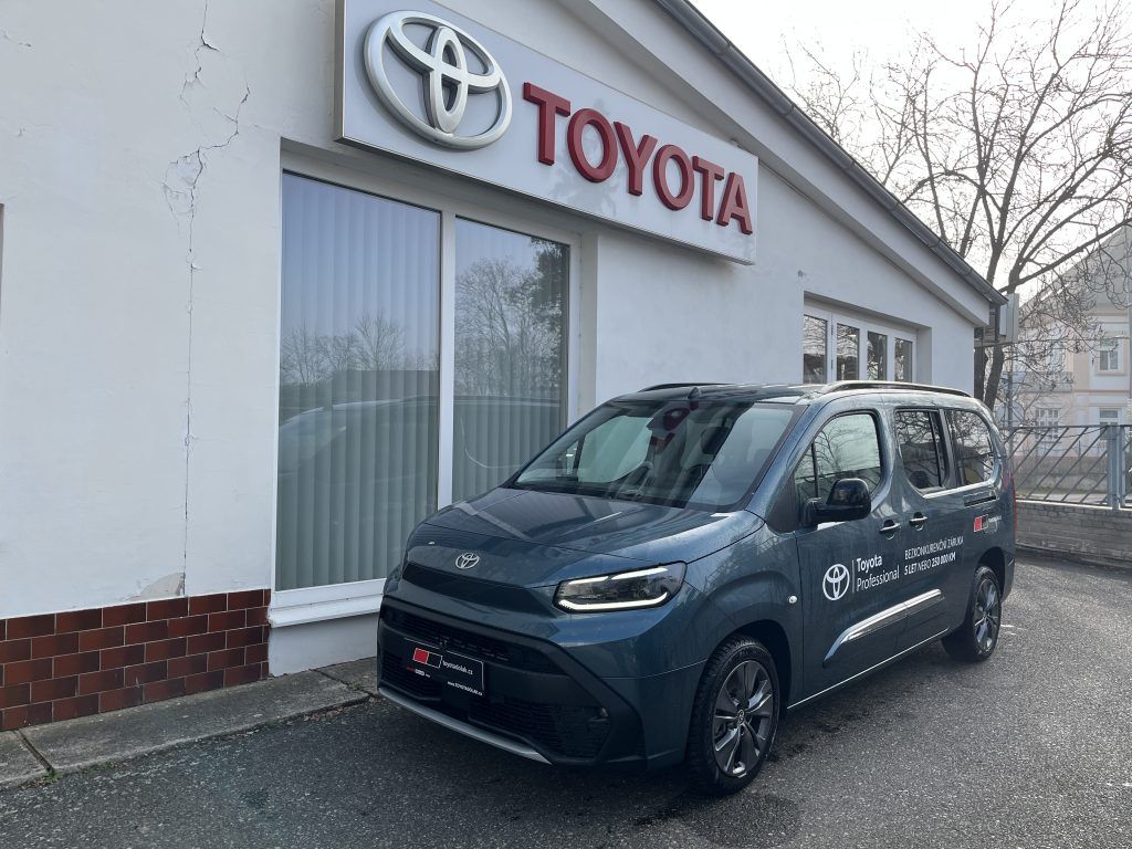 Toyota Proace City Verso, 1,5 D AT Family LWB