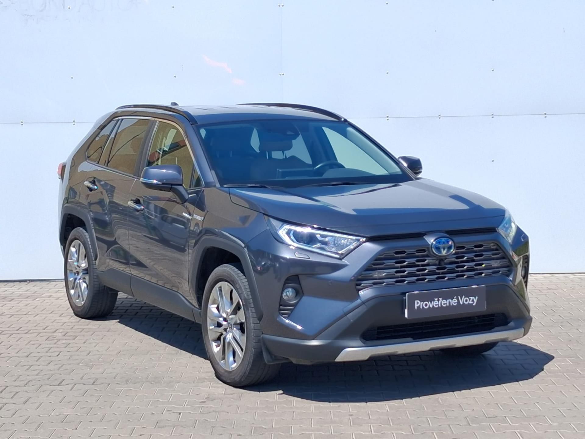 Toyota Rav4, 2.5 HSD e-CVT AWD Executive - fotka 6