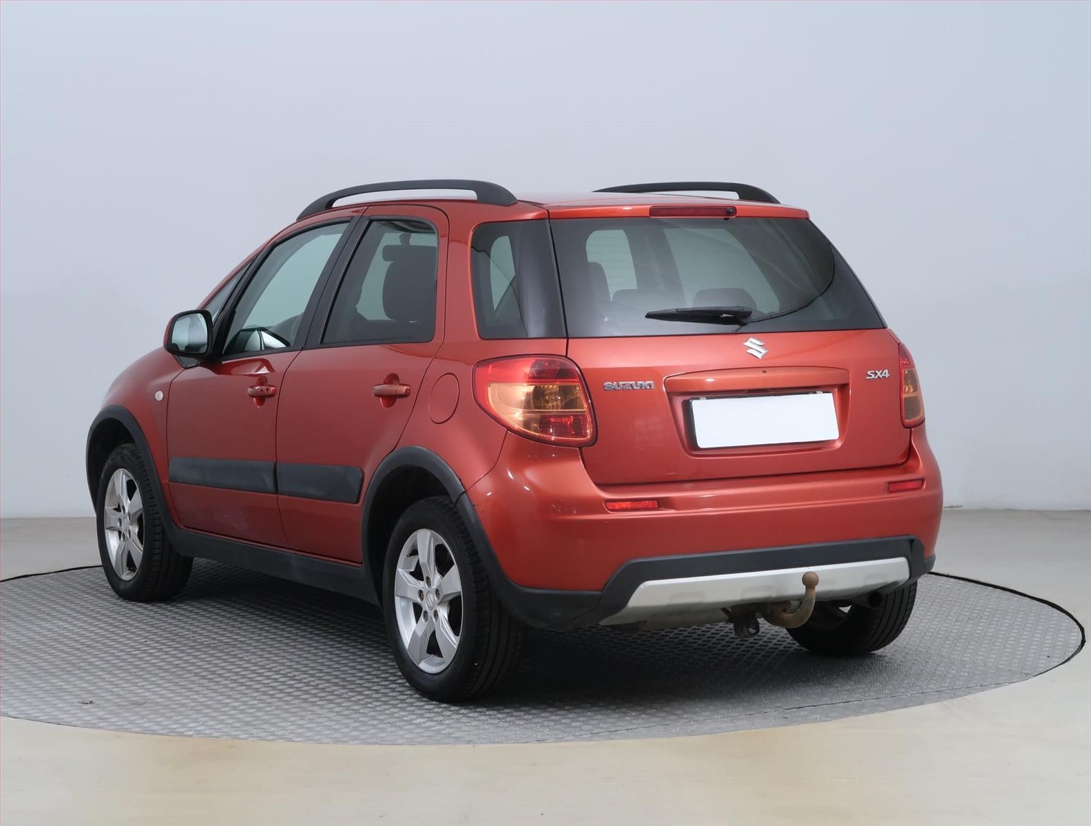 Suzuki SX4, 2.0 DDiS, Tažné - fotka 4
