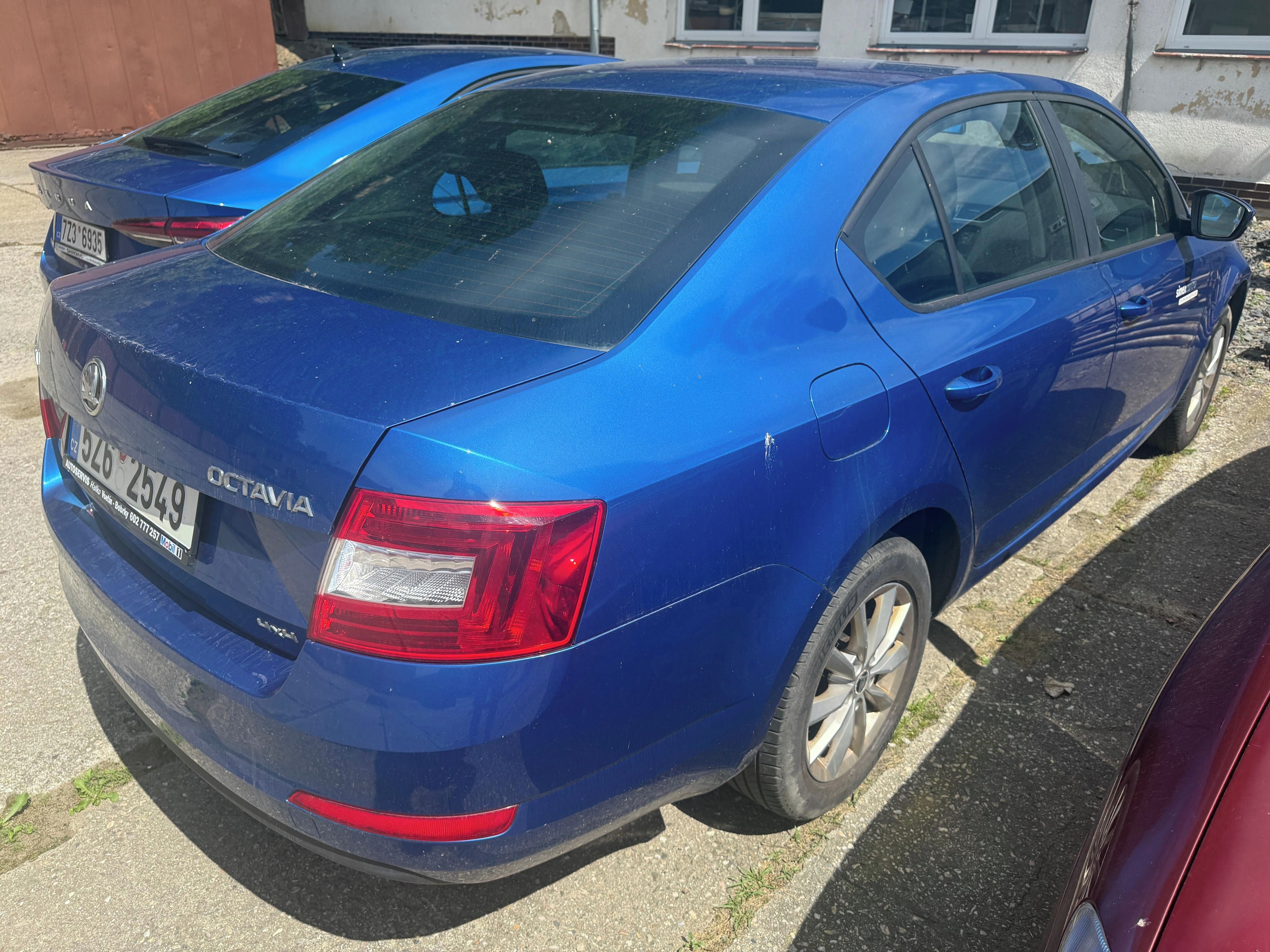 Škoda Octavia - fotka 3