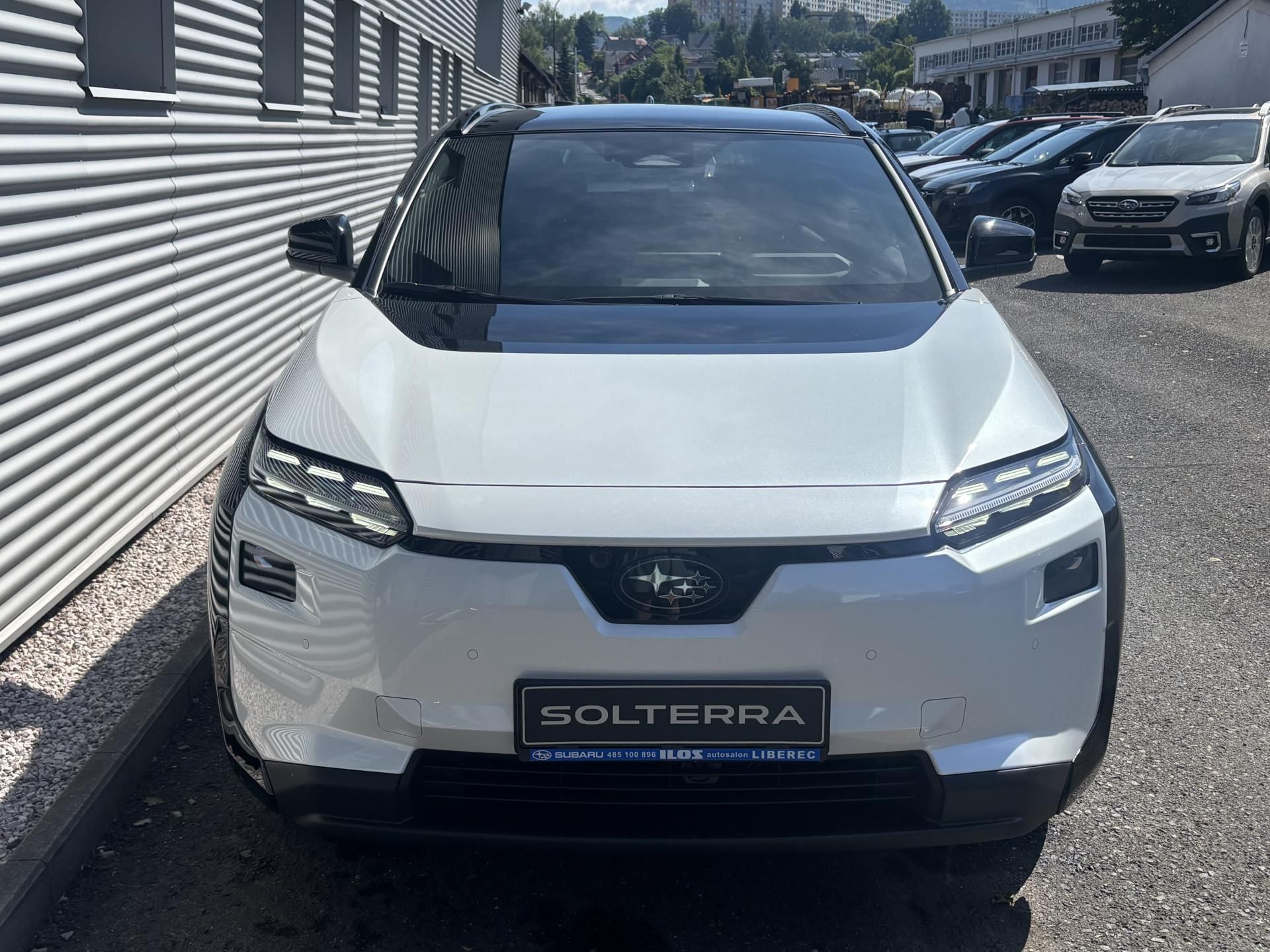 Subaru Solterra, Touring 73 kWh AWD 252 kW - fotka 3
