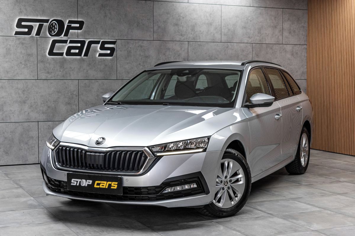 Škoda Octavia, 2.0 TDI DSG*ACC*BLIS*CARPLAY*