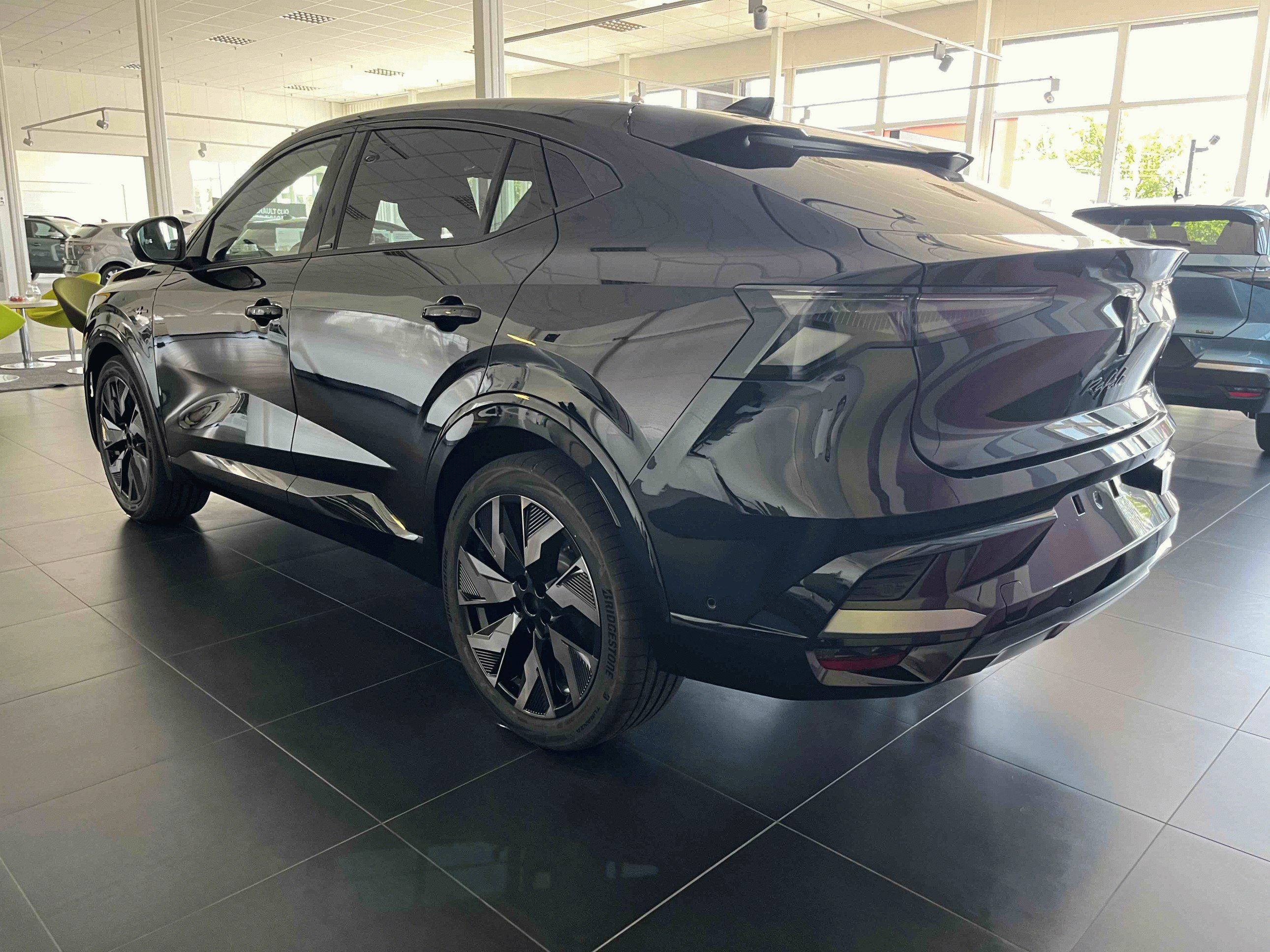 Renault Rafale, esprit Alpine E-Tech full hybr - fotka 6