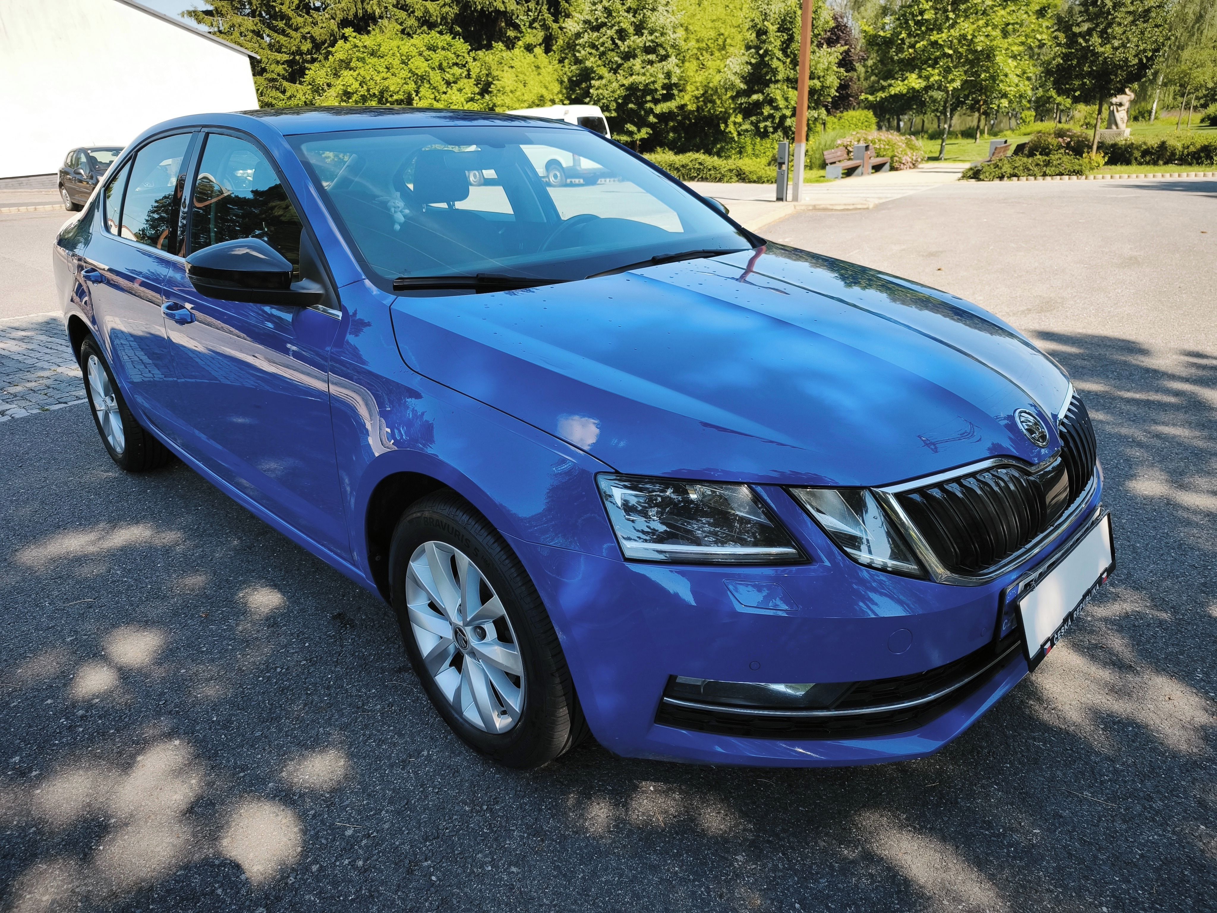 Škoda Octavia, 1.6 TDI STYLE, DSG, Č.R. 1 maj - fotka 3