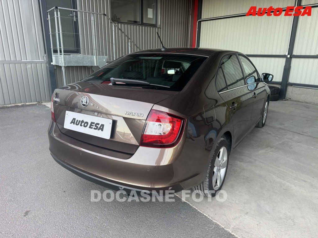 Škoda Rapid, 1.0 TSi - fotka 2