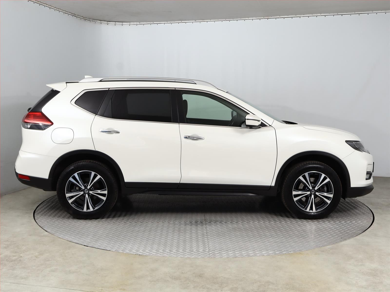 Nissan X-Trail, 1.7 dCi, Automat, Serv.kniha - fotka 6