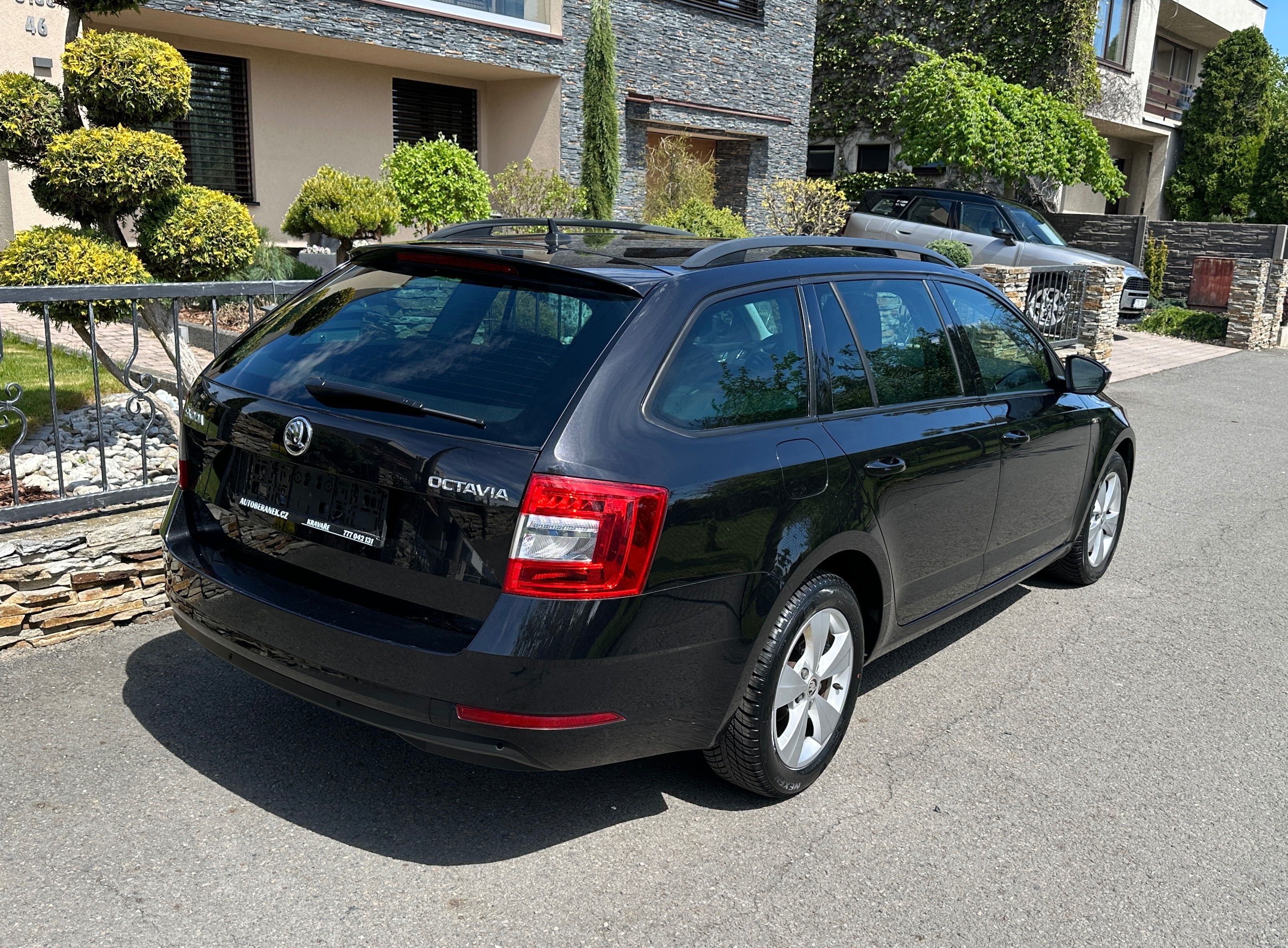 Škoda Octavia, 1.0 TSI 85KW SOLEIL - fotka 3