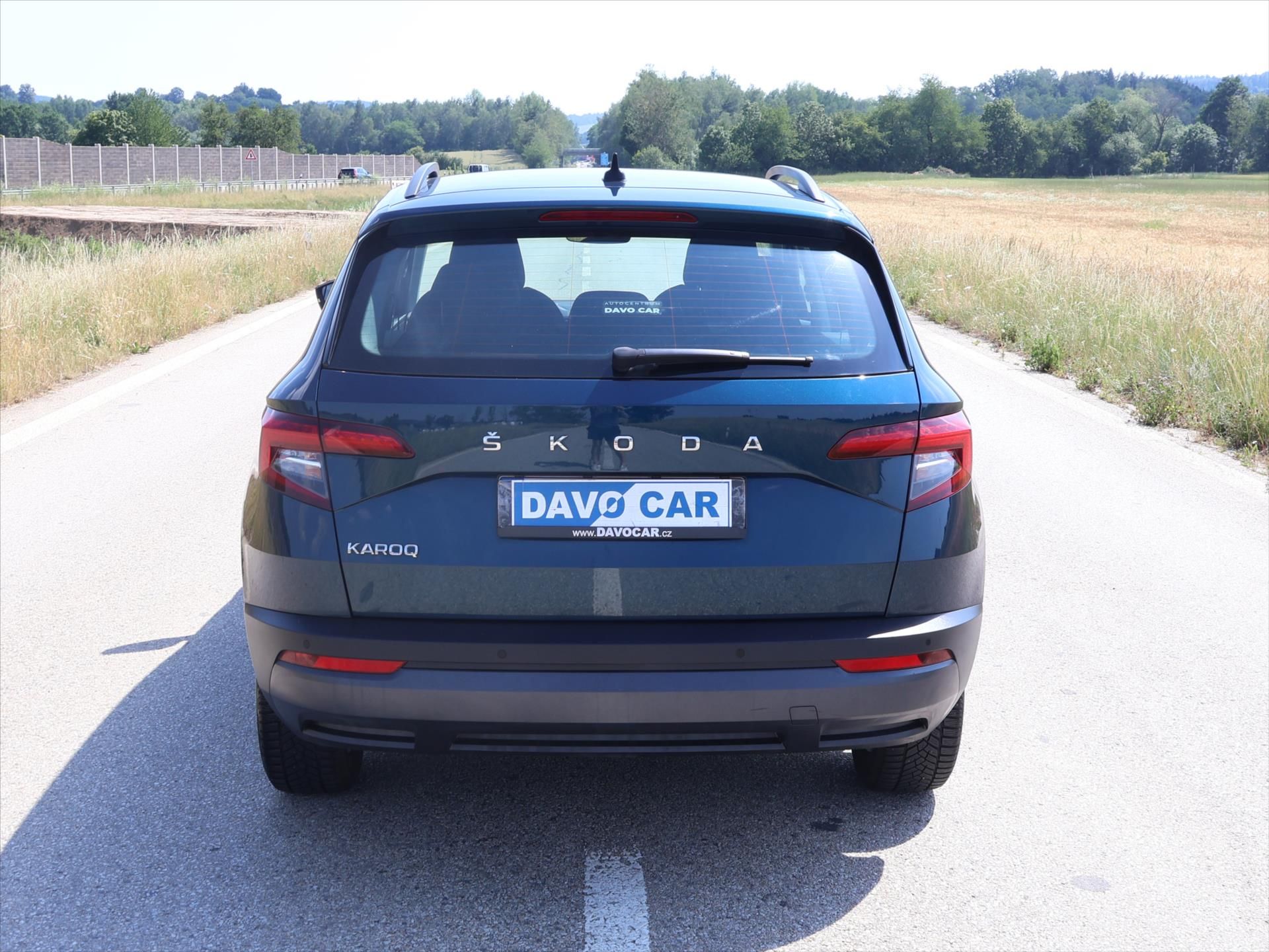 Škoda Karoq, 2,0 TDI LED Navi CZ DPH 1.Maj - fotka 6